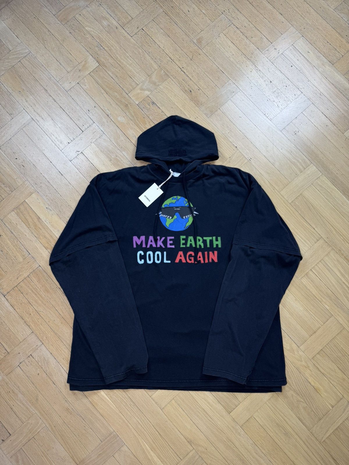 Vetements Make Earth Cool Again Long Sleeved Hoodie T-Shirts, Sweatshirt | PodTeesHub.com