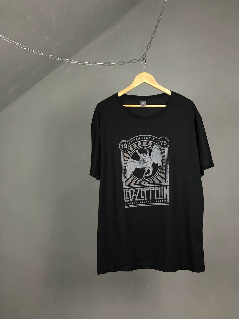 Zeppelin Led Zeppelin Vintage Rock Band Tee Hoodie, Sweatshirt | PodTeesHub.com