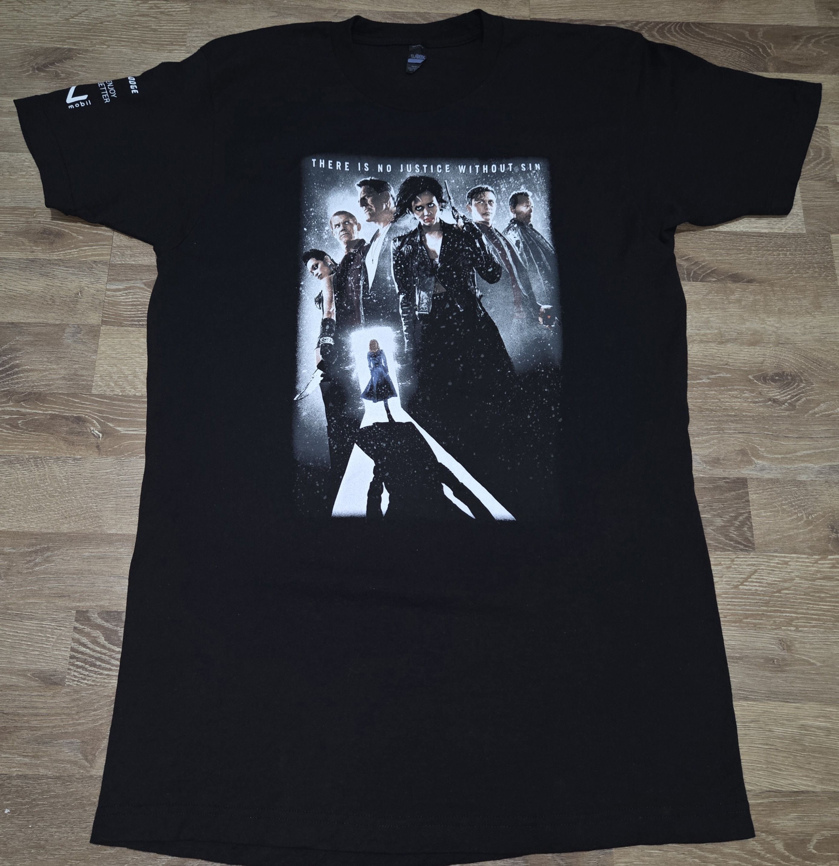 Other Vintage Sin City A Dame To Kill For Film Promo Movie T Shirt Hoodie, Sweatshirt | PodTeesHub.com