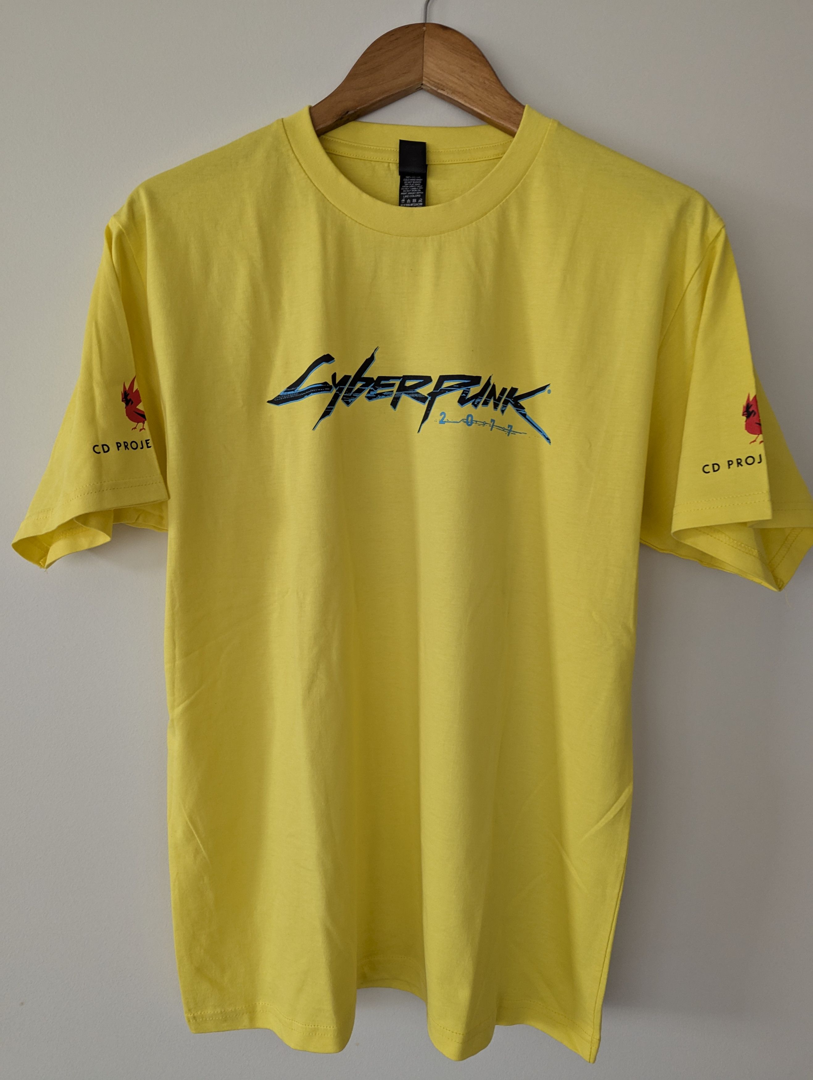 Vintage Cyberpunk 2077 Xbox T Shirt Cd Projekt Red Deadstock Hoodie, Sweatshirt | PodTeesHub.com