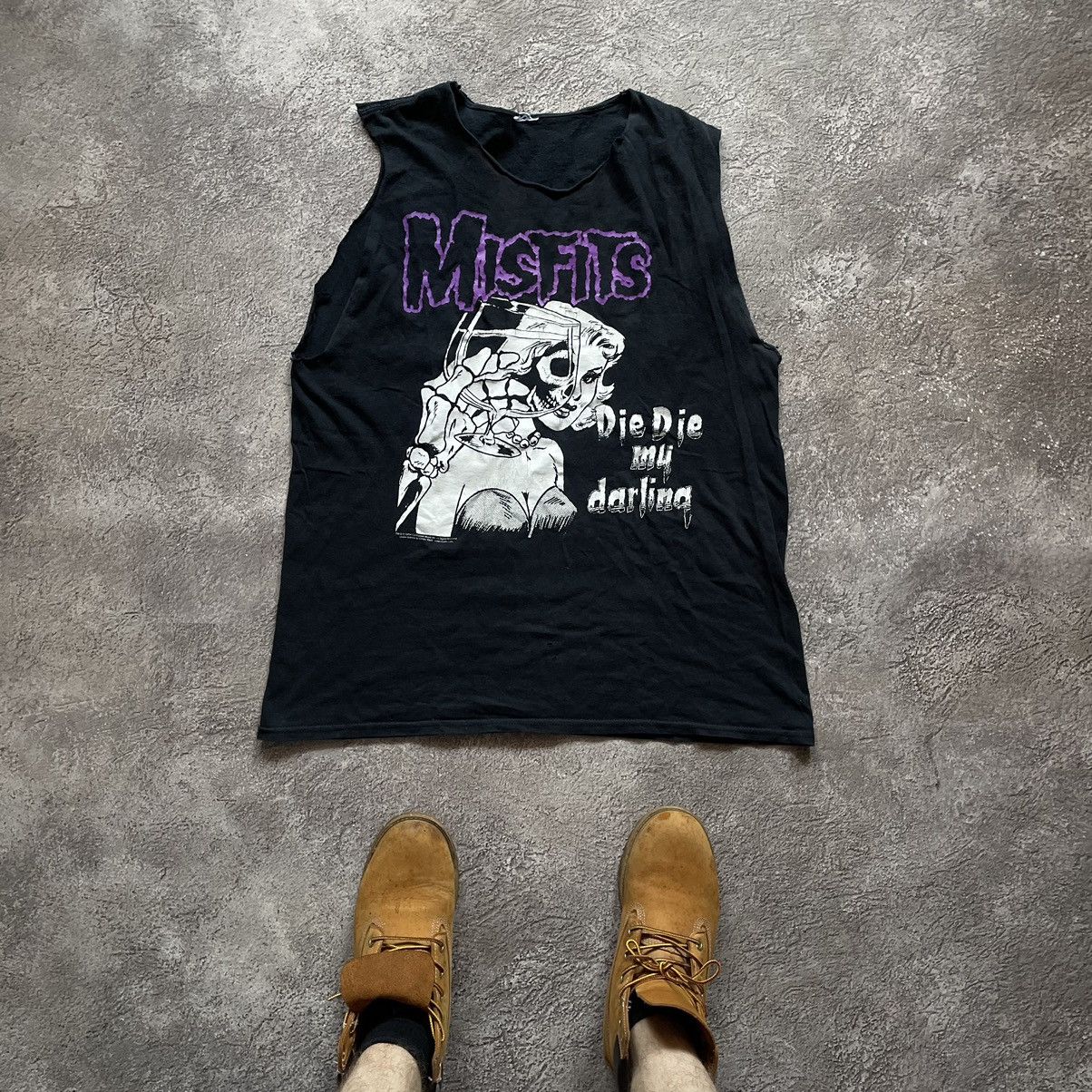 Vintage Y2k Misfits Skeleton Face Blood Dead Horror Tee Hoodie, Sweatshirt | PodTeesHub.com