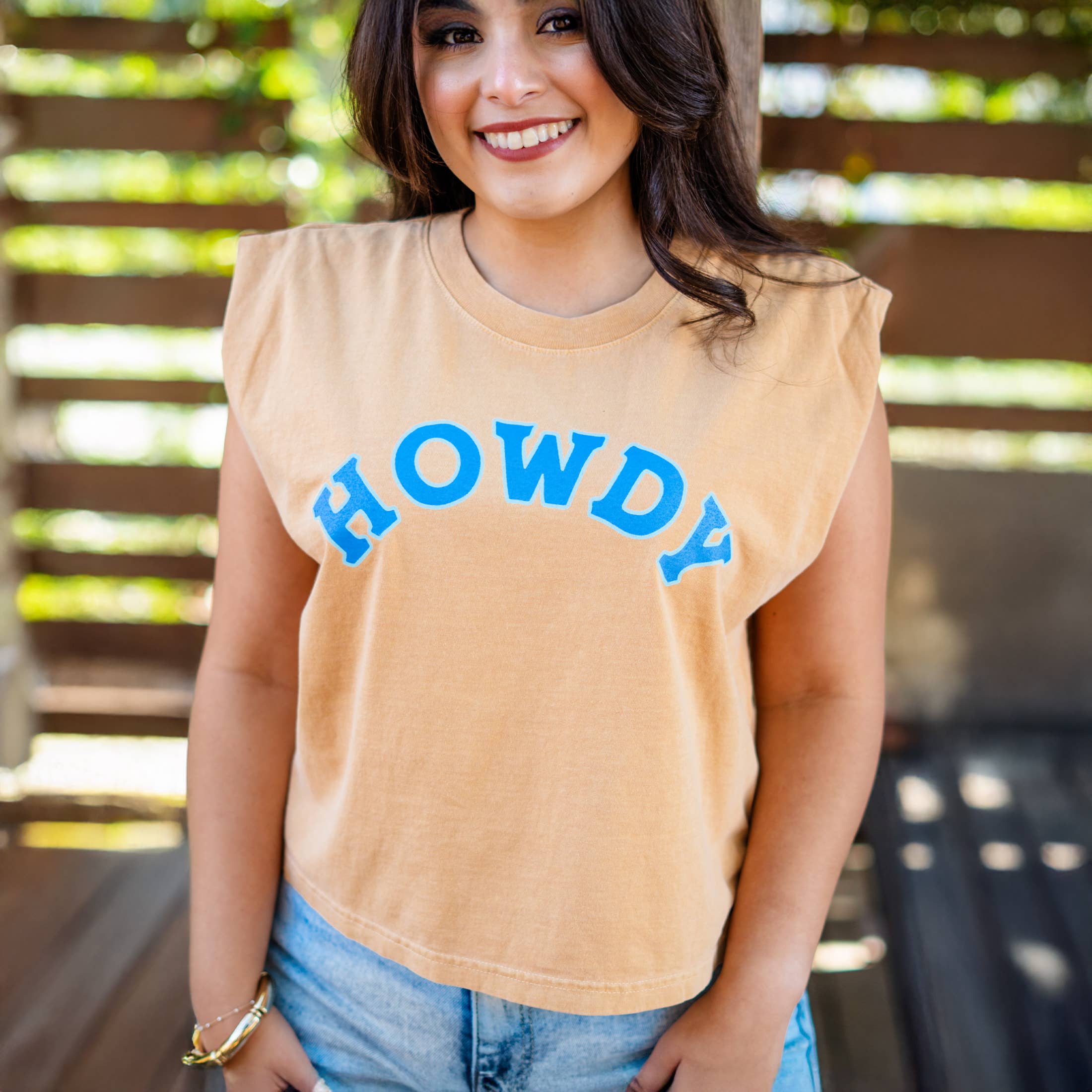 Howdy Graphic Tee Vintage Western Shirt, Western Tee Hoodie, Sweatshirt | PodTeesHub.com