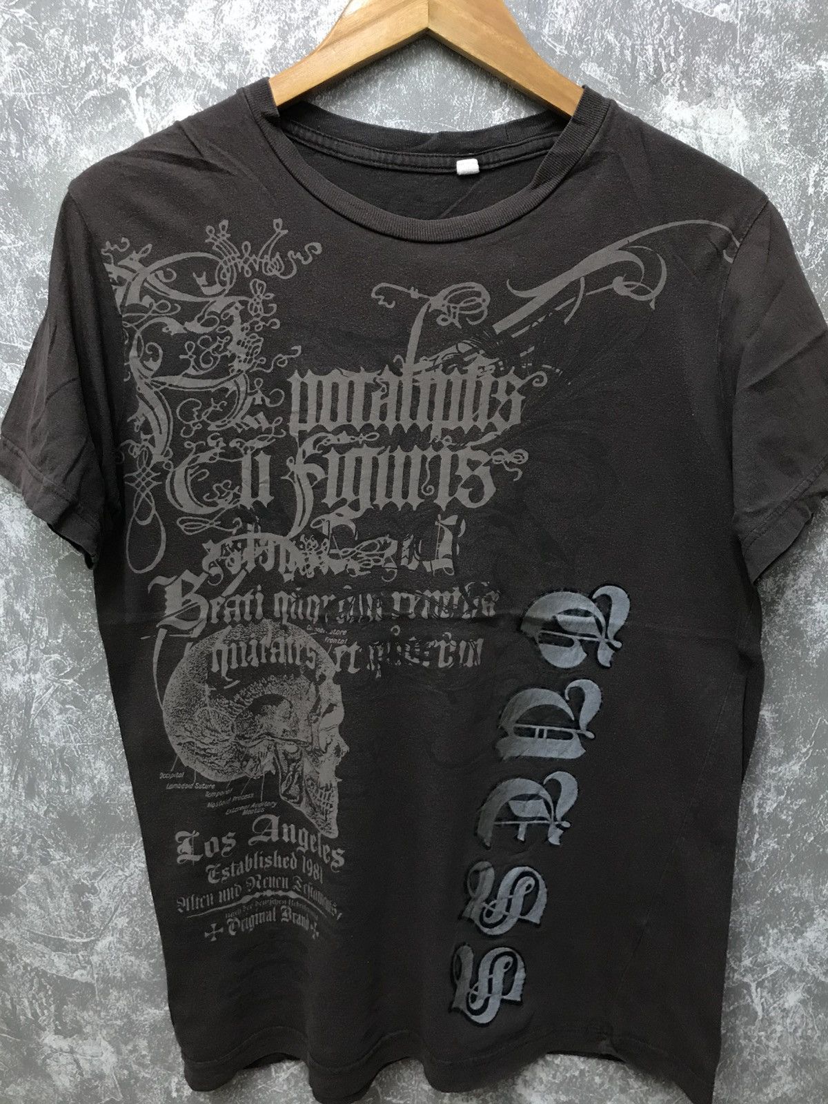 Affliction Guess Skull Y2k Graphic Tee Hoodie, Sweatshirt | PodTeesHub.com