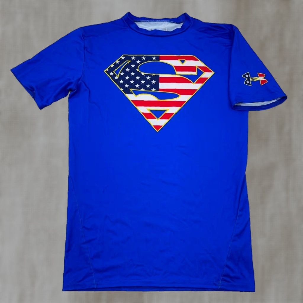 Armour Under Armour Superman Shirt Men Large Blue Tee Graphic Print Usa Stars Quick Dry Moistu Hoodie, Sweatshirt