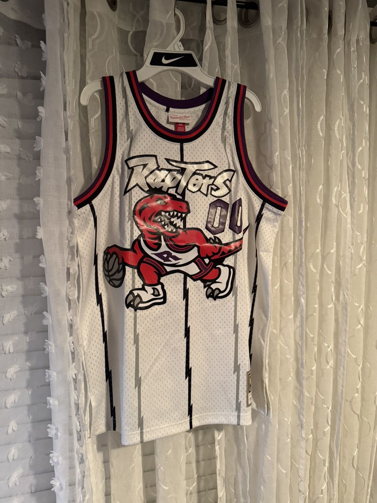 Opium Yvl Toronto Raptors Jersey T-Shirts, Hoodie, Sweatshirt | PodTeesHub.com