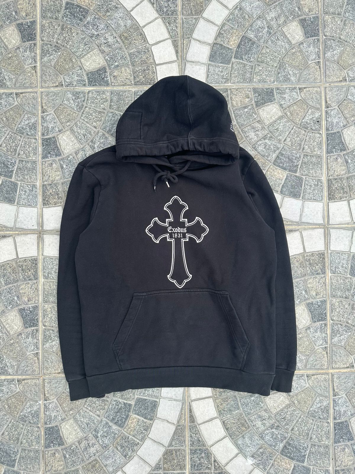New Era Tupac 2pac Exodus New Era Hoodie Sweatshirt T-Shirts | PodTeesHub.com