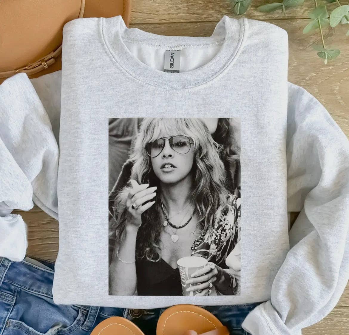 Be A Legend Graphic Tee-Crewneck Hoodie, Sweatshirt | PodTeesHub.com