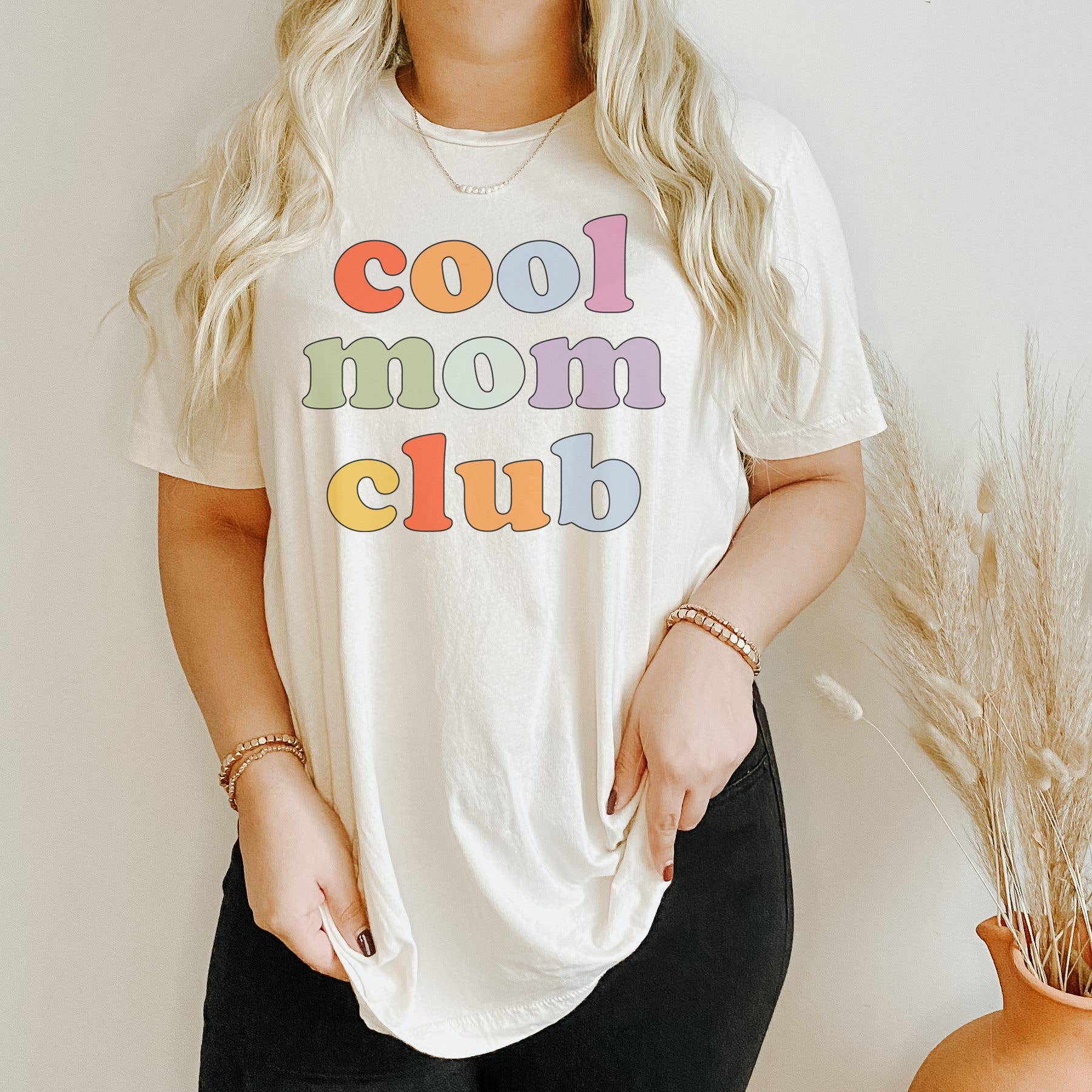 Cool Mom Club Graphic Tee | Mama Tee Hoodie, Sweatshirt | PodTeesHub.com