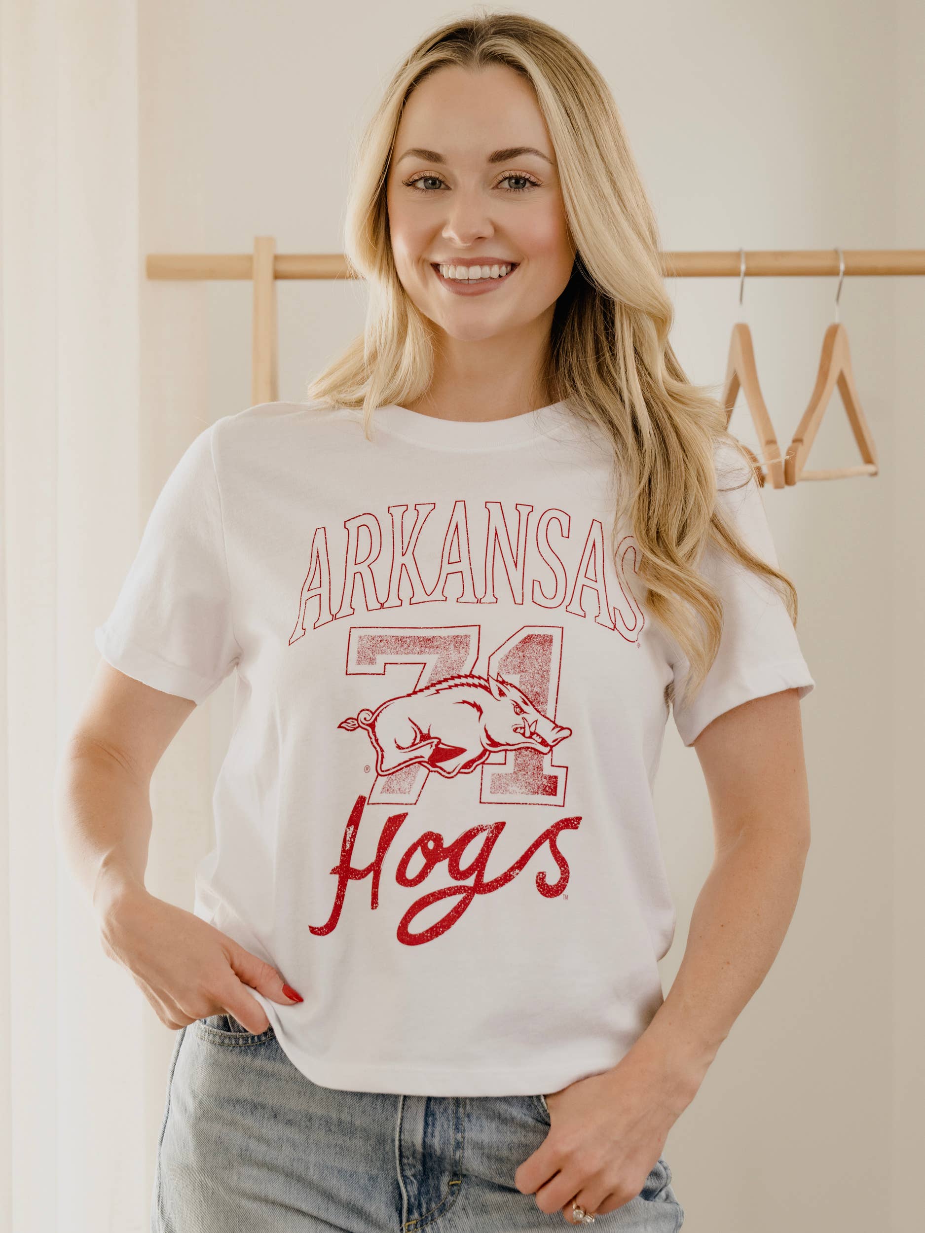 Arkansas Razorbacks Club Mascot White Ellie Perfect Tee Hoodie, Sweatshirt | PodTeesHub.com