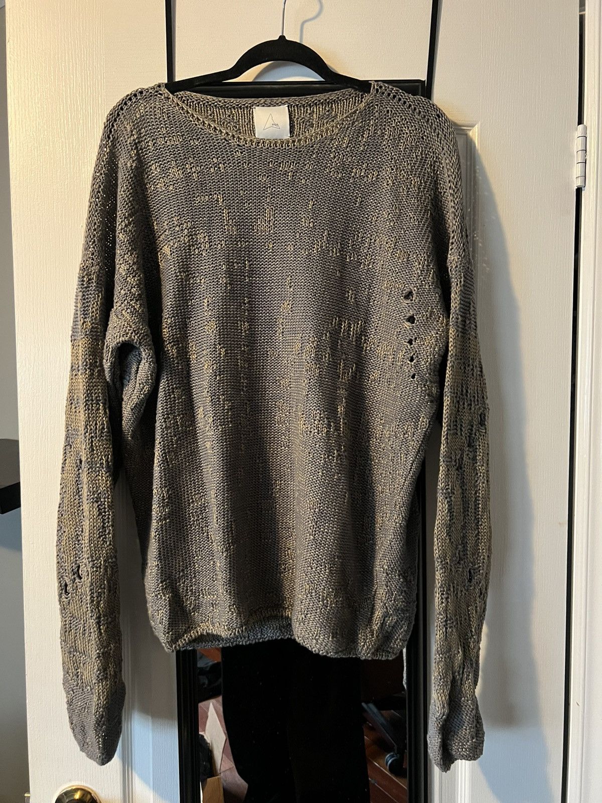 Roa Vortex Crewneck Sweater T-Shirts, Hoodie, Sweatshirt | PodTeesHub.com