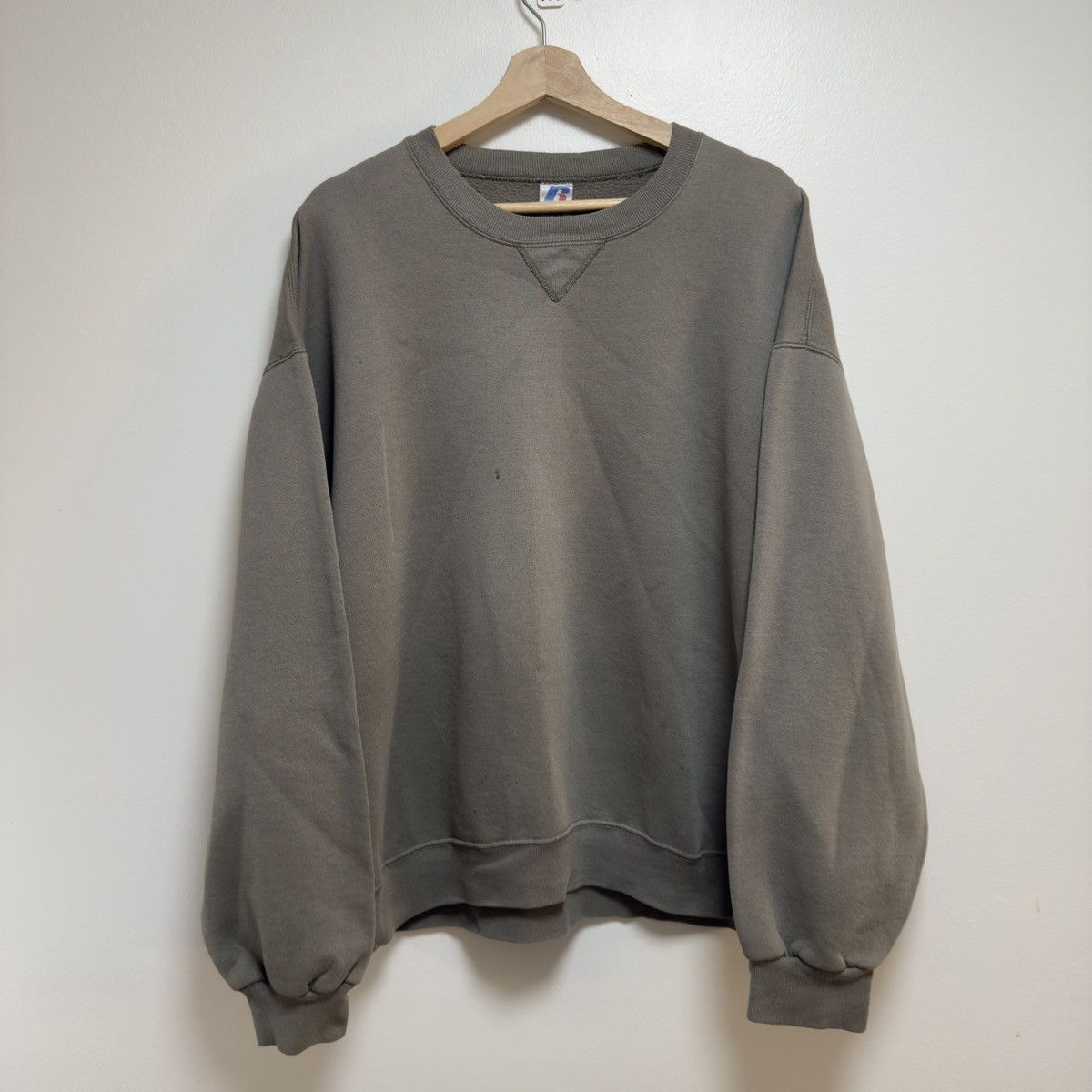 Russell Athletic Vintage Olive Green Xl T-Shirts, Hoodie, Sweatshirt