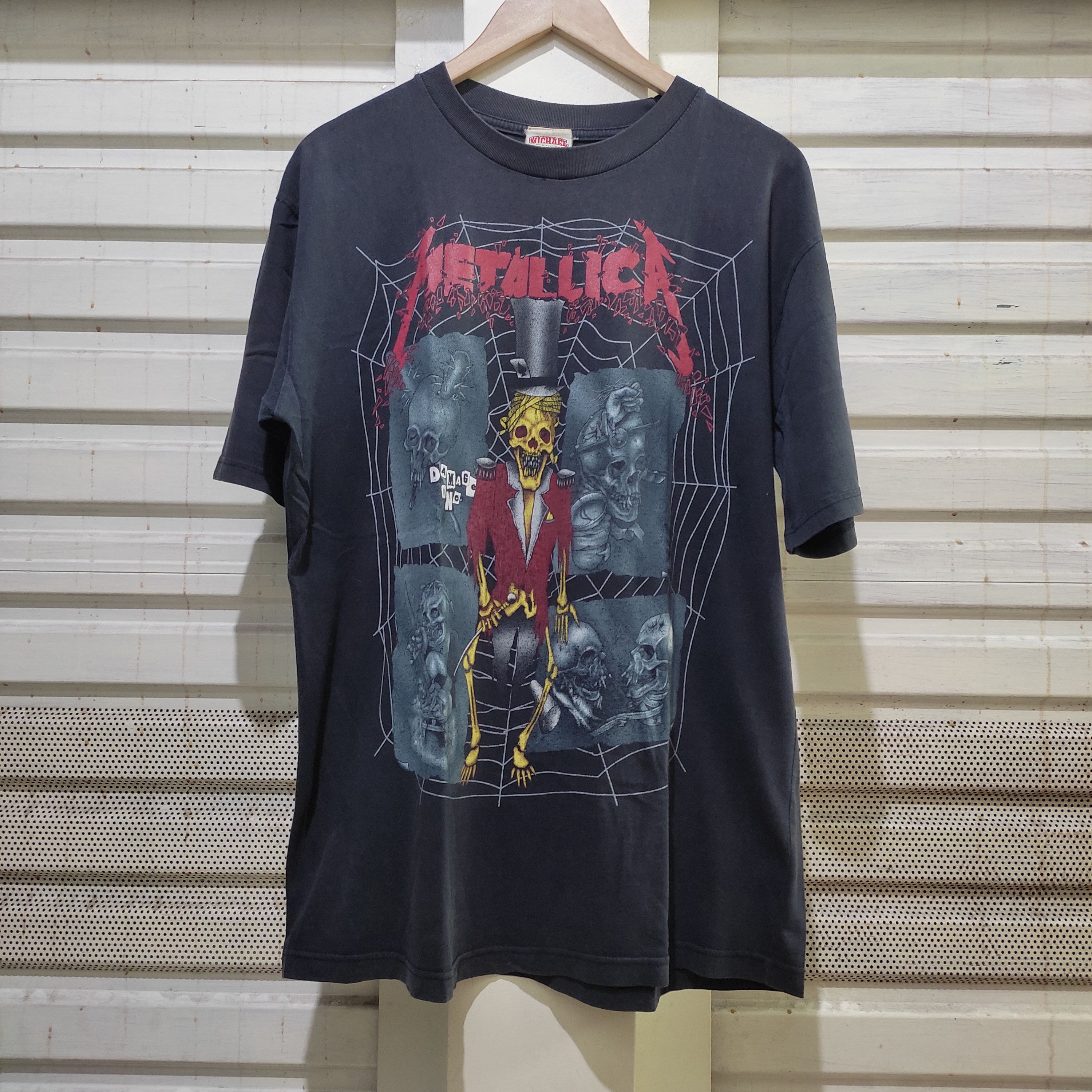 Bootleg Metallica Band Tee Hoodie, Sweatshirt | PodTeesHub.com