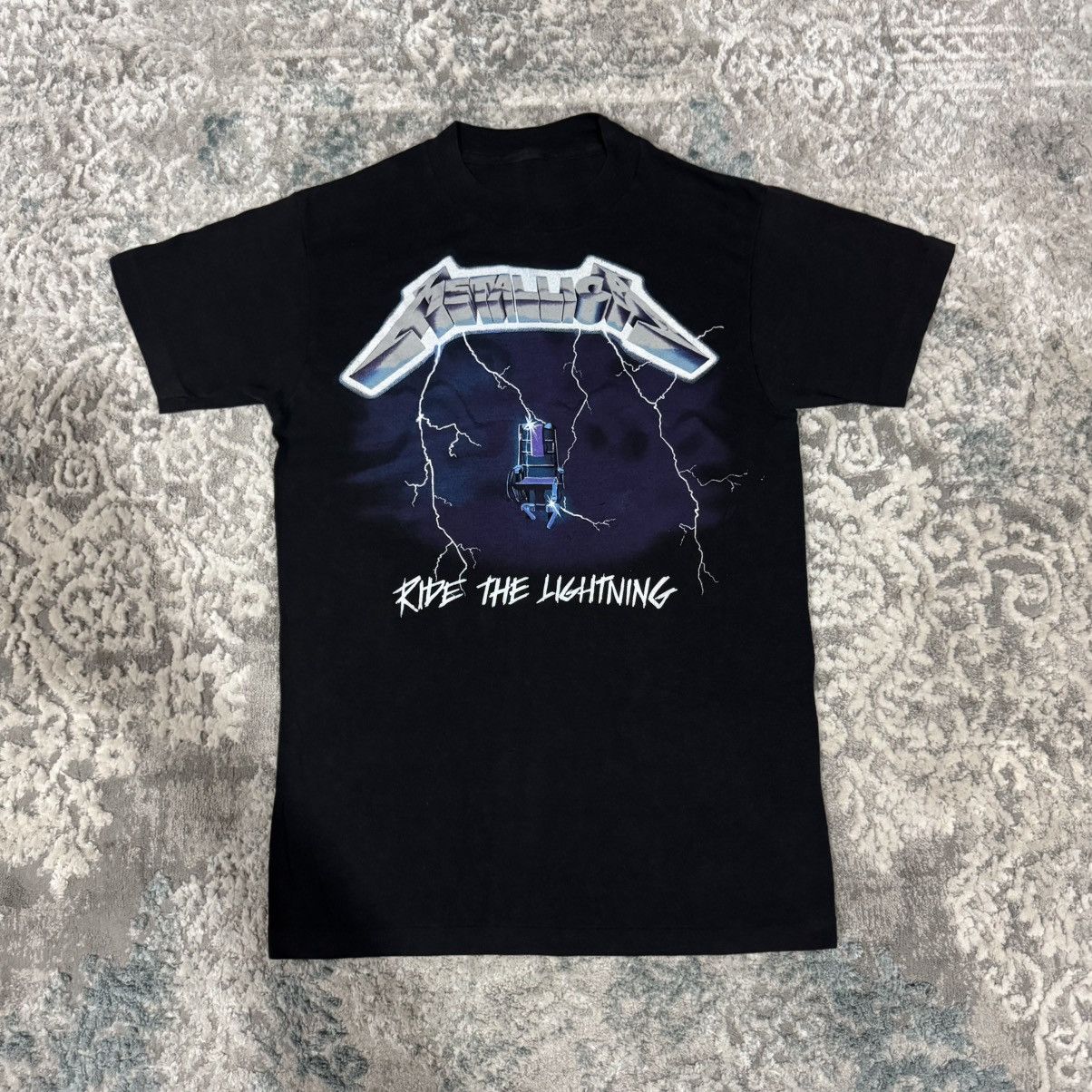 Band Tees Vintage 1985 Metallica Ride The Lightning Tee T Shirt 80s Hoodie, Sweatshirt | PodTeesHub.com