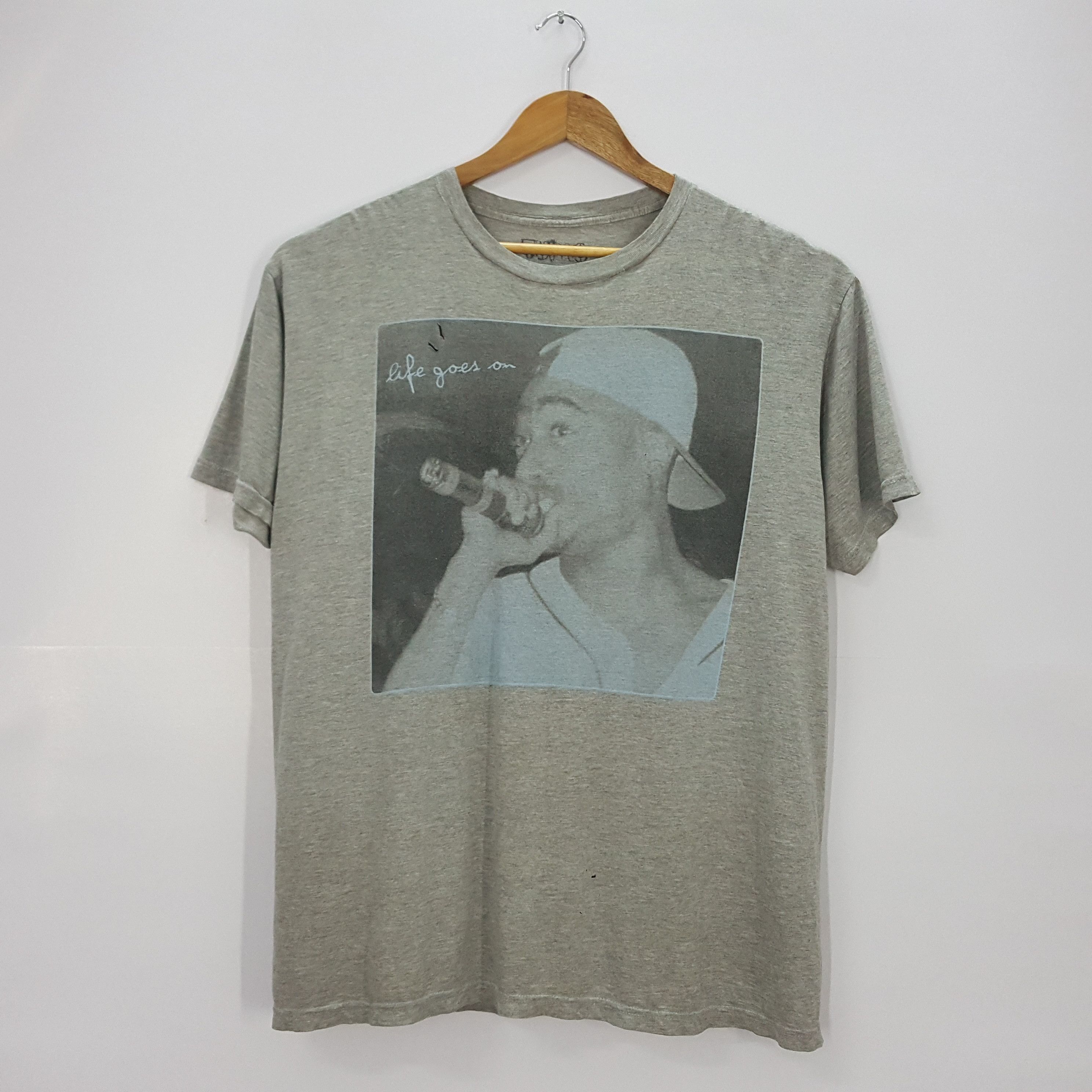 Rap X Vintage Vintage Tupac Shakur American Rapper T-Shirts, Hoodie, Sweatshirt
