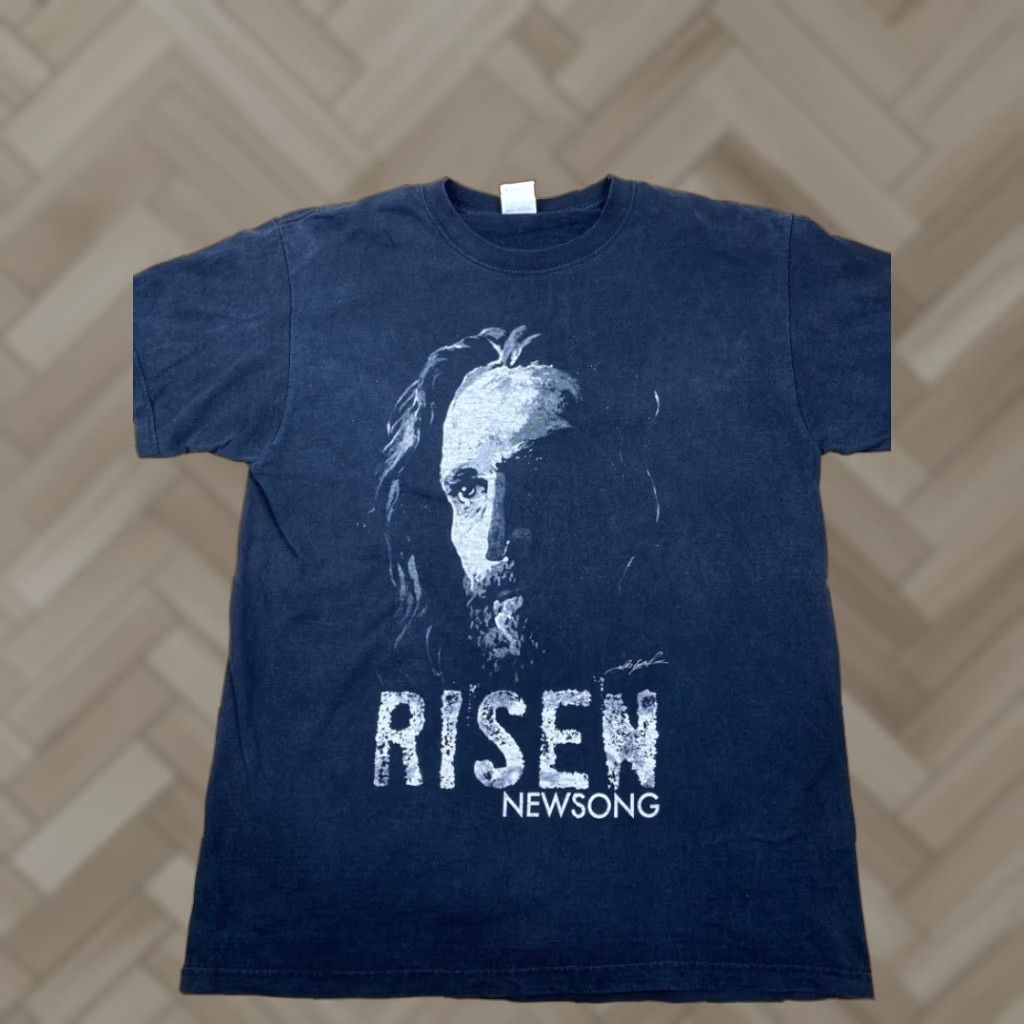 Fruit Of The Loom Risen Band T Shirt Black Short Sleeve L Mens Fruit Of The Loom 3330 Hoodie, Sweatshirt | PodTeesHub.com