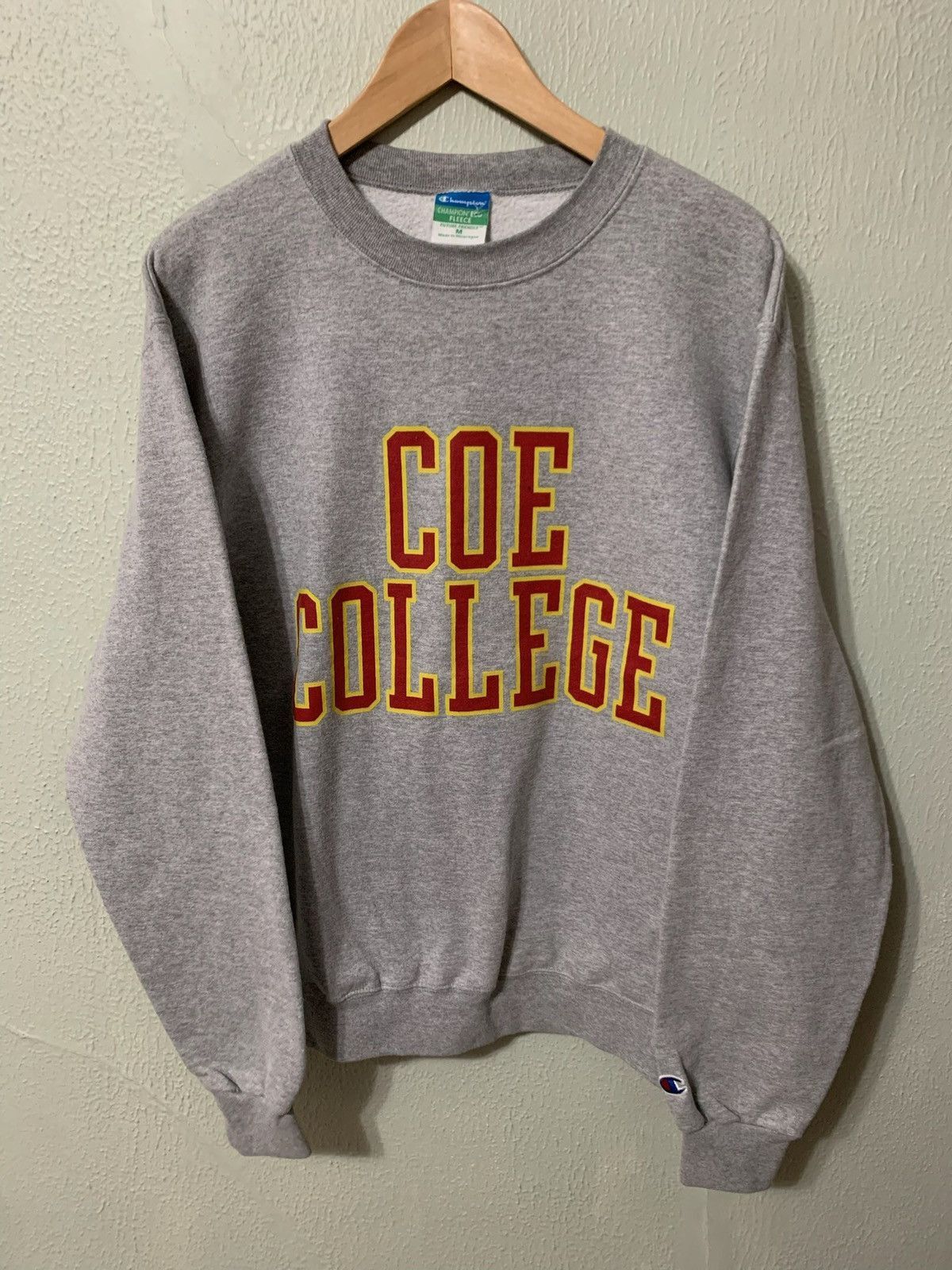 Vintage Crewneck Champion Coe College Crewneck T-Shirts, Hoodie, Sweatshirt | PodTeesHub.com