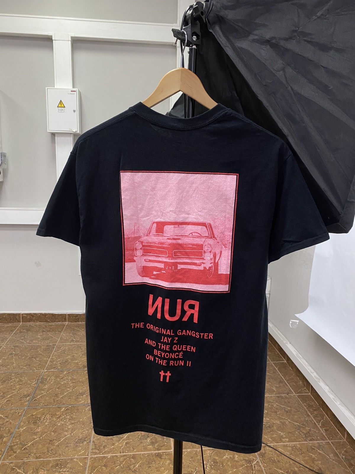Jay Z X Rap Tees Y2k Otr 2 Beyonce Jay Z T Shirt Rare Retro Hype Gangster Hoodie, Sweatshirt | PodTeesHub.com