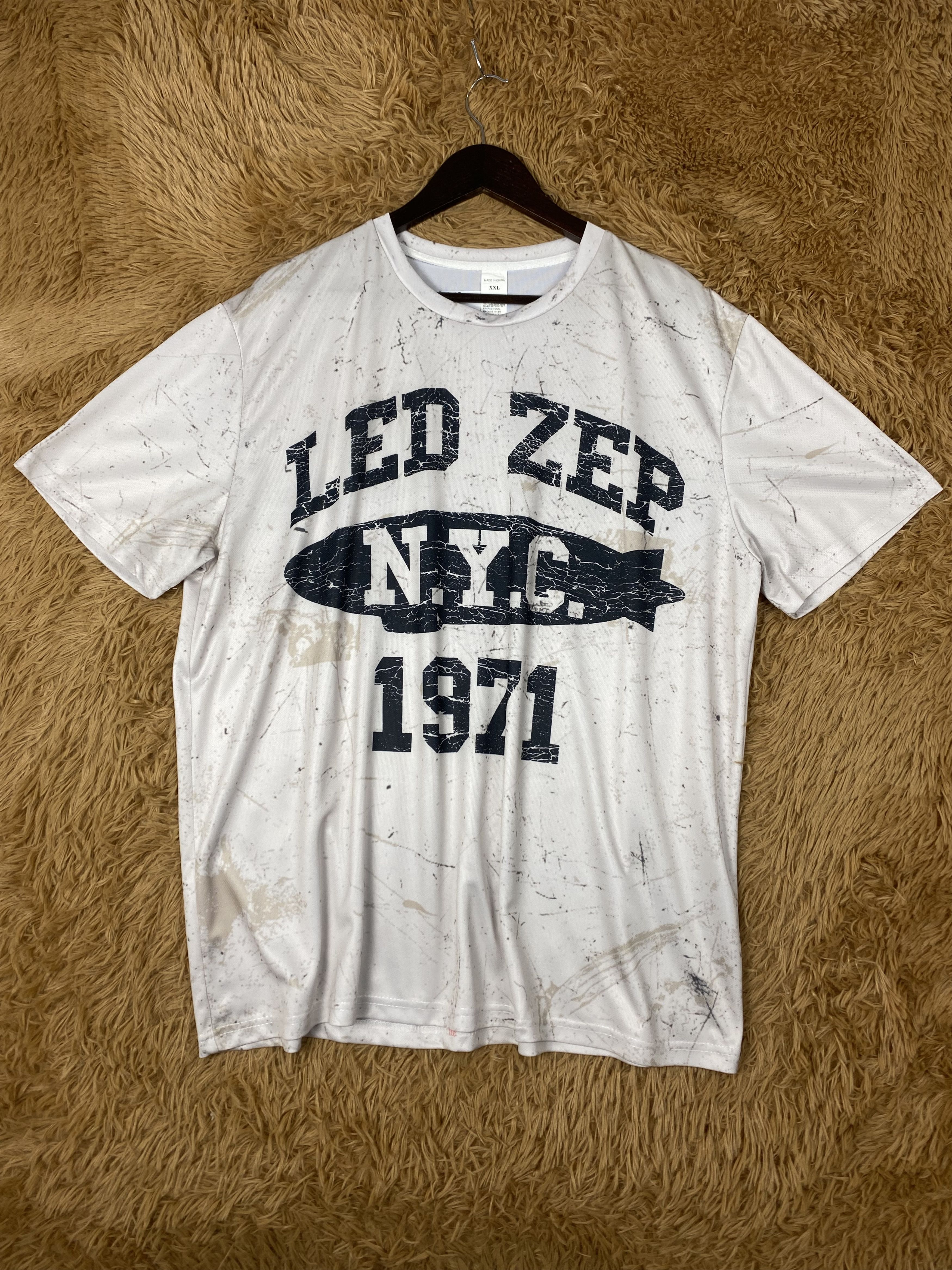 Zeppelin Vintage Led Zep Short Sleeve T Shirts Pt0070 Hoodie, Sweatshirt | PodTeesHub.com