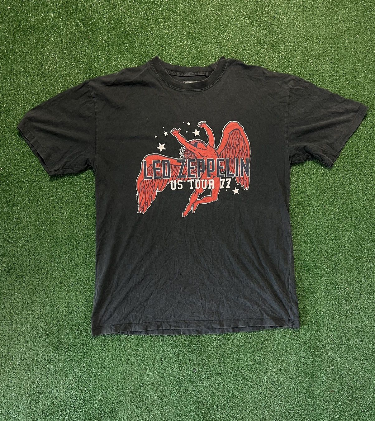Zeppelin Led Zeppelin Rock Band Tee Merch Tour Hoodie, Sweatshirt | PodTeesHub.com