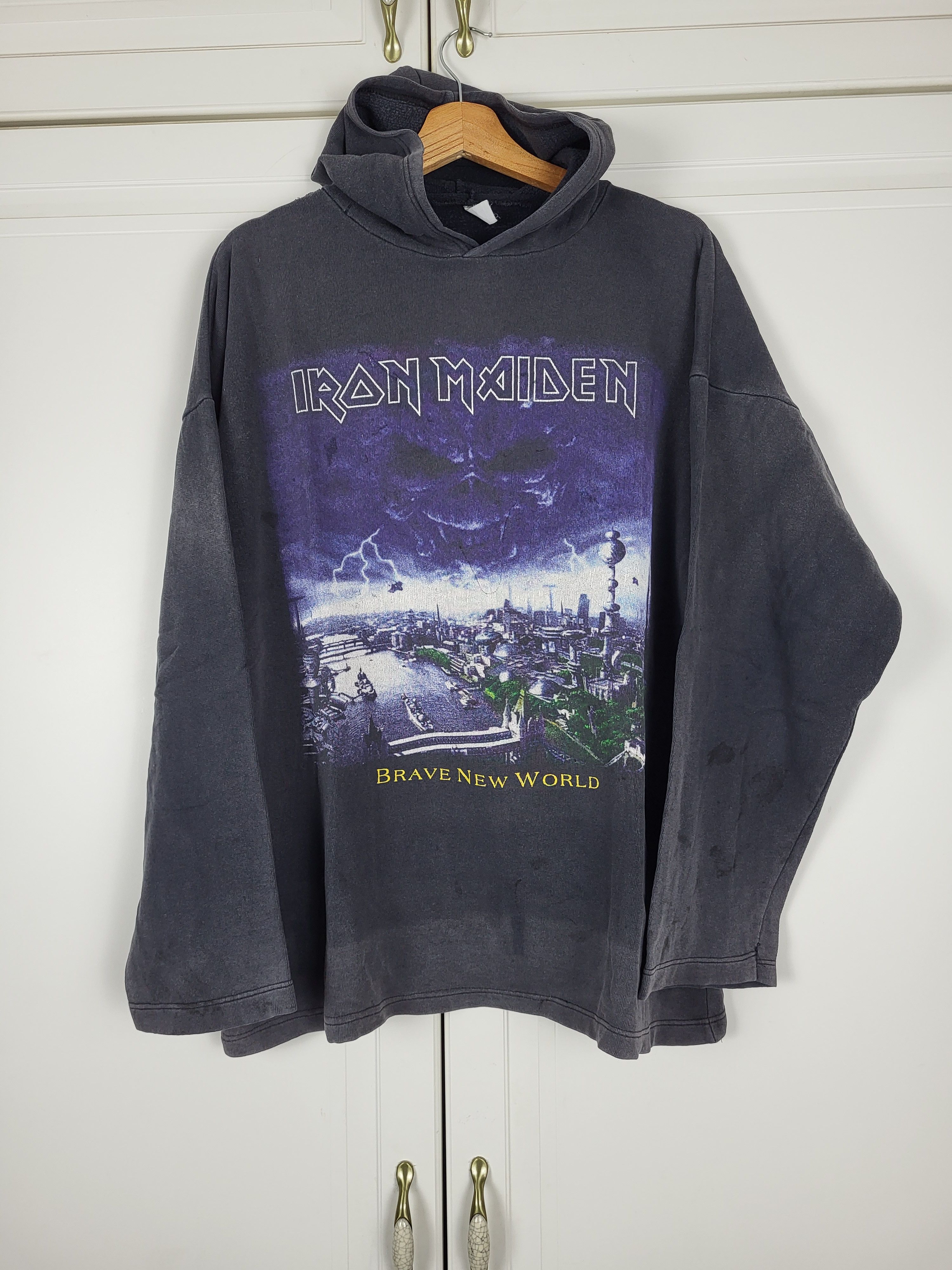 Iron Maiden X Vintage Iron Maiden Brave New World Vintage Hoodie T-Shirts, Sweatshirt | PodTeesHub.com