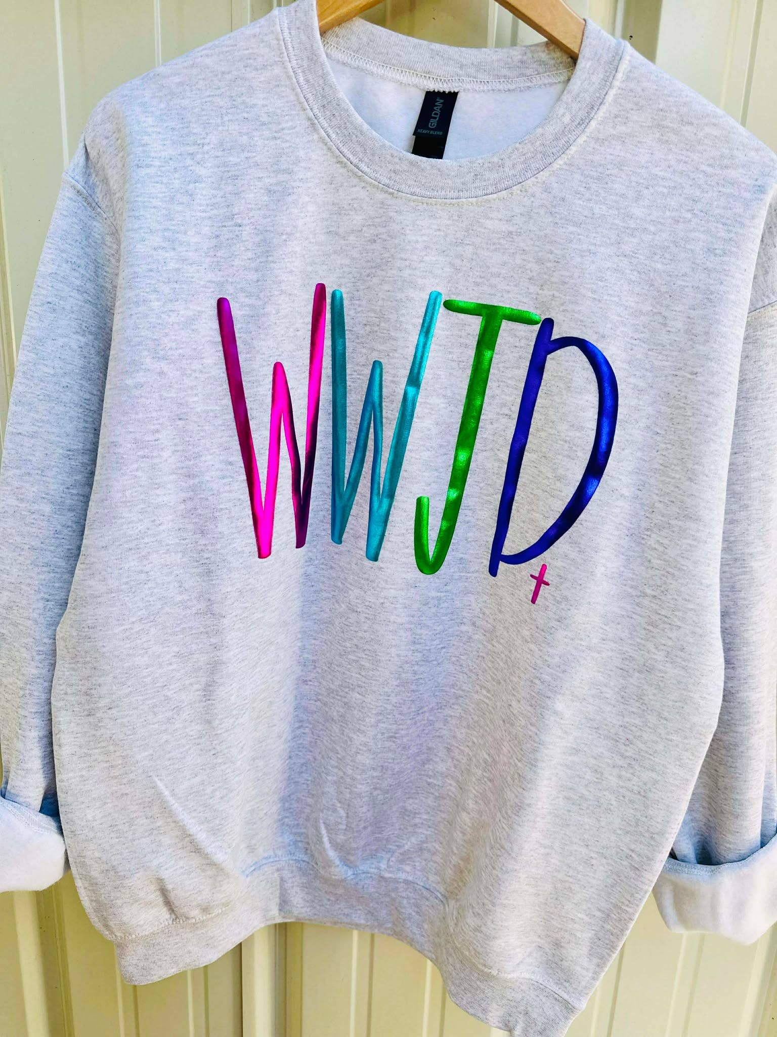 Wwjd Cross Metallic Puff Vinyl Sweatshirt T-Shirts, Hoodie | PodTeesHub.com