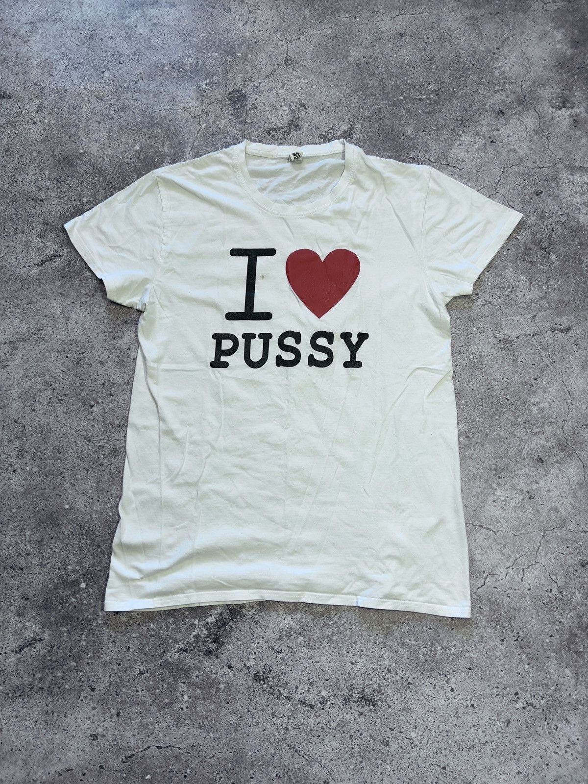 Vintage Y2k Adult I Love Pussy Sex Porno Funny Tee Hoodie, Sweatshirt | PodTeesHub.com
