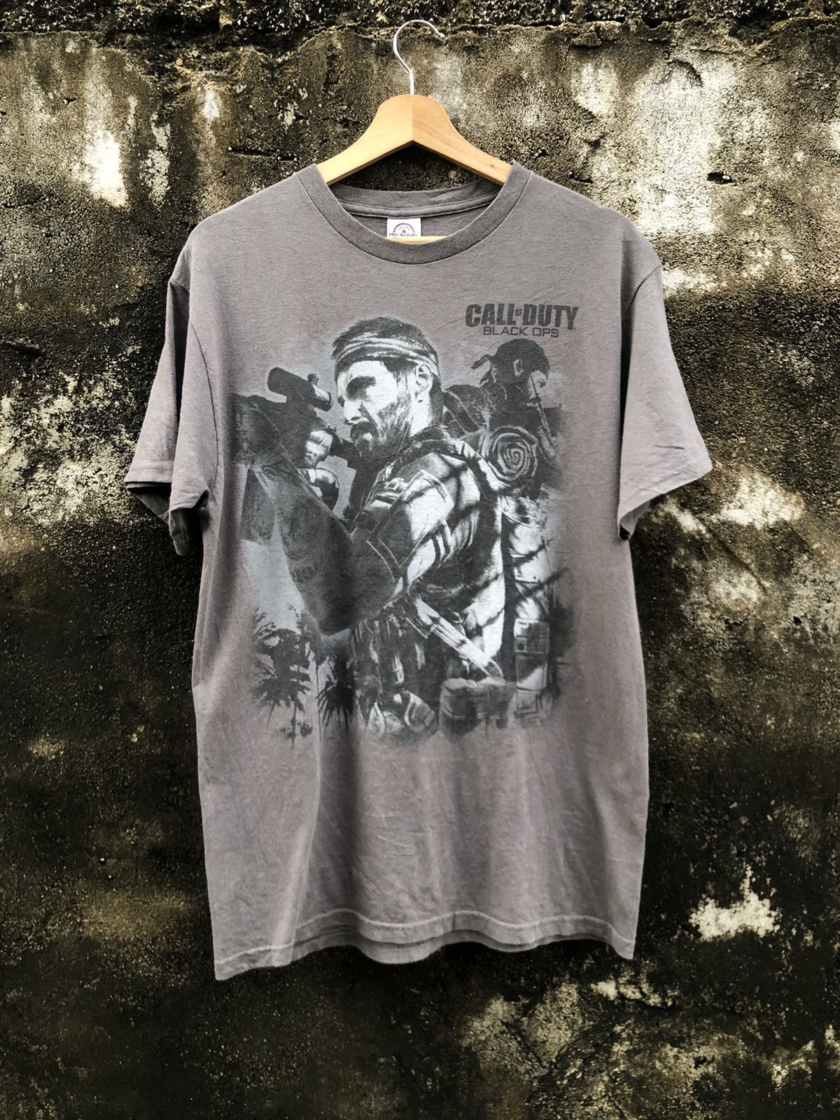 2000s Vintage Call Of Duty Black Ops Tshirt Hoodie, Sweatshirt | PodTeesHub.com