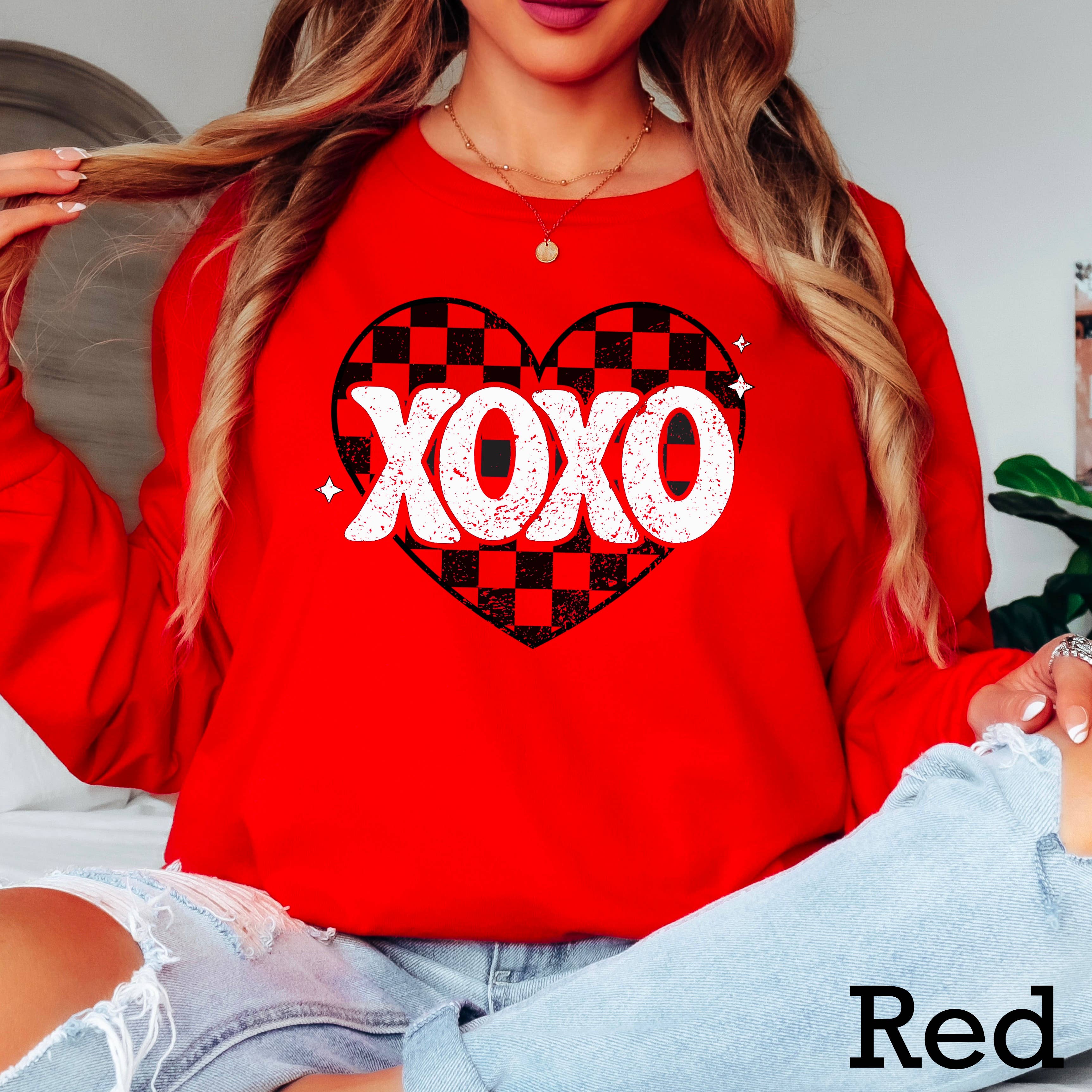 Xoxo Valentine’S Day Long Sleeve Shirt | Gildan Hoodie, Sweatshirt | PodTeesHub.com