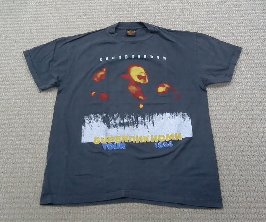Band Tees Soundgarden Tour 1994 T Shirt Large Faded Black Hoodie, Sweatshirt | PodTeesHub.com