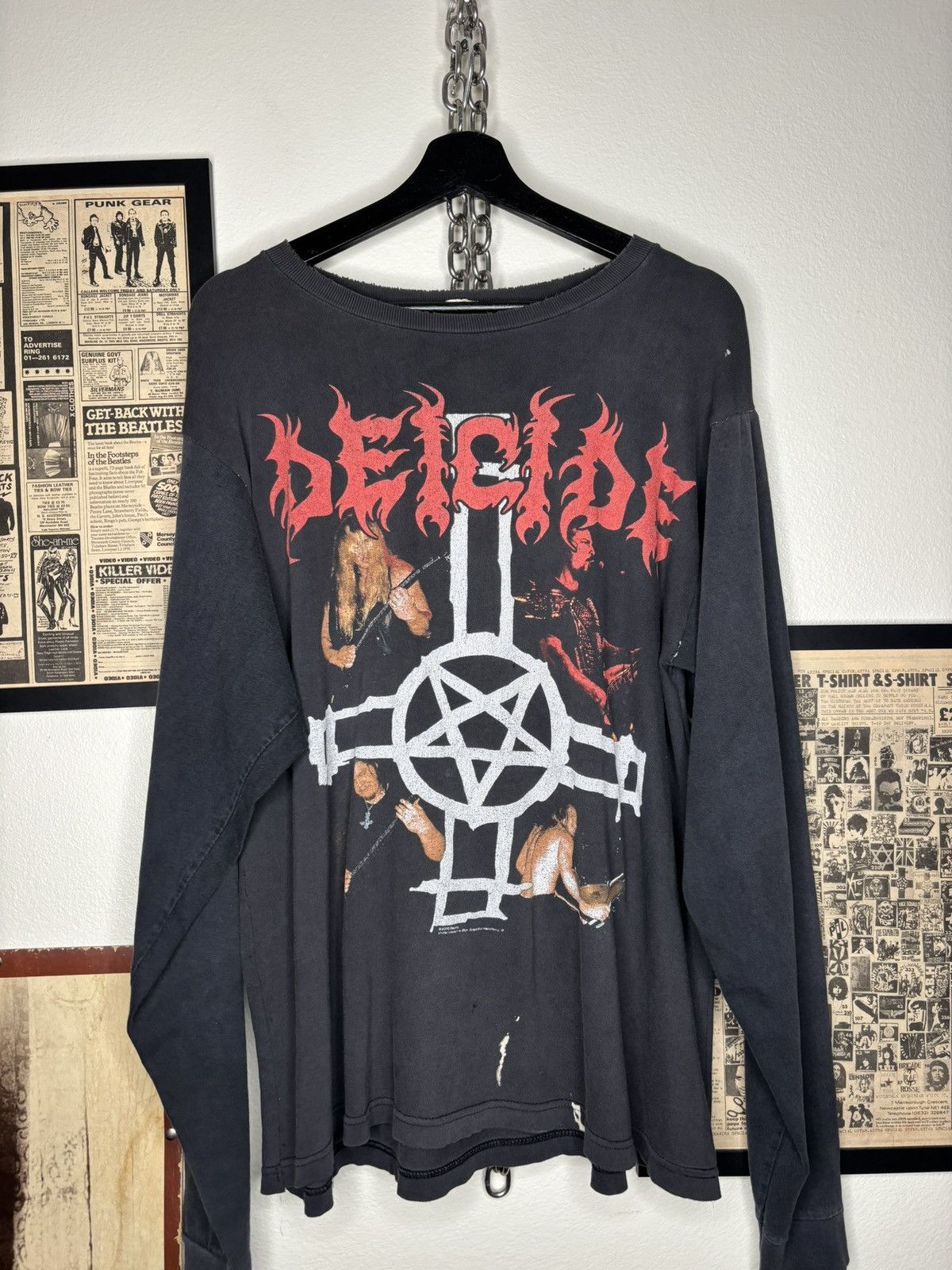 Band Tees Vintage 2000 Blue Grape Deicide Metal Rock Band Tee T Shirt Hoodie, Sweatshirt | PodTeesHub.com