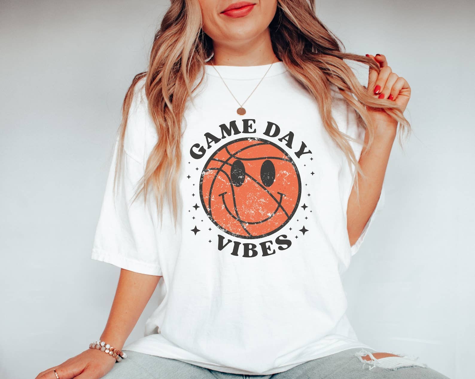 Gameday Vibes Basketball T-Shirt Hoodie, Sweatshirt | PodTeesHub.com