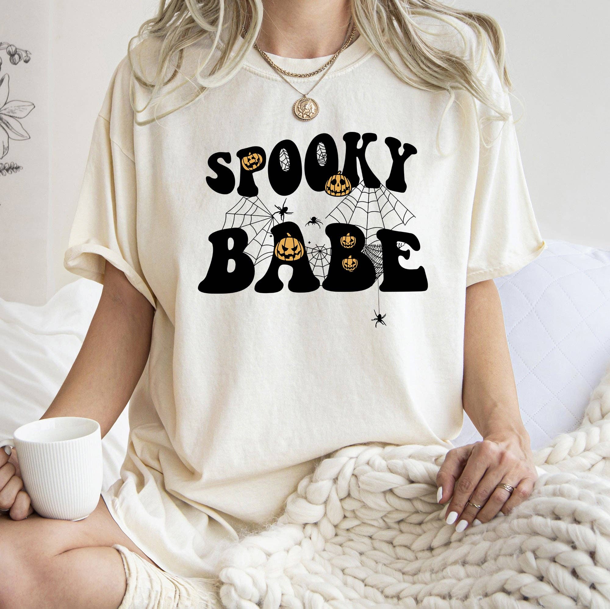 Spooky Babe Retro Halloween T-Shirt Hoodie, Sweatshirt | PodTeesHub.com