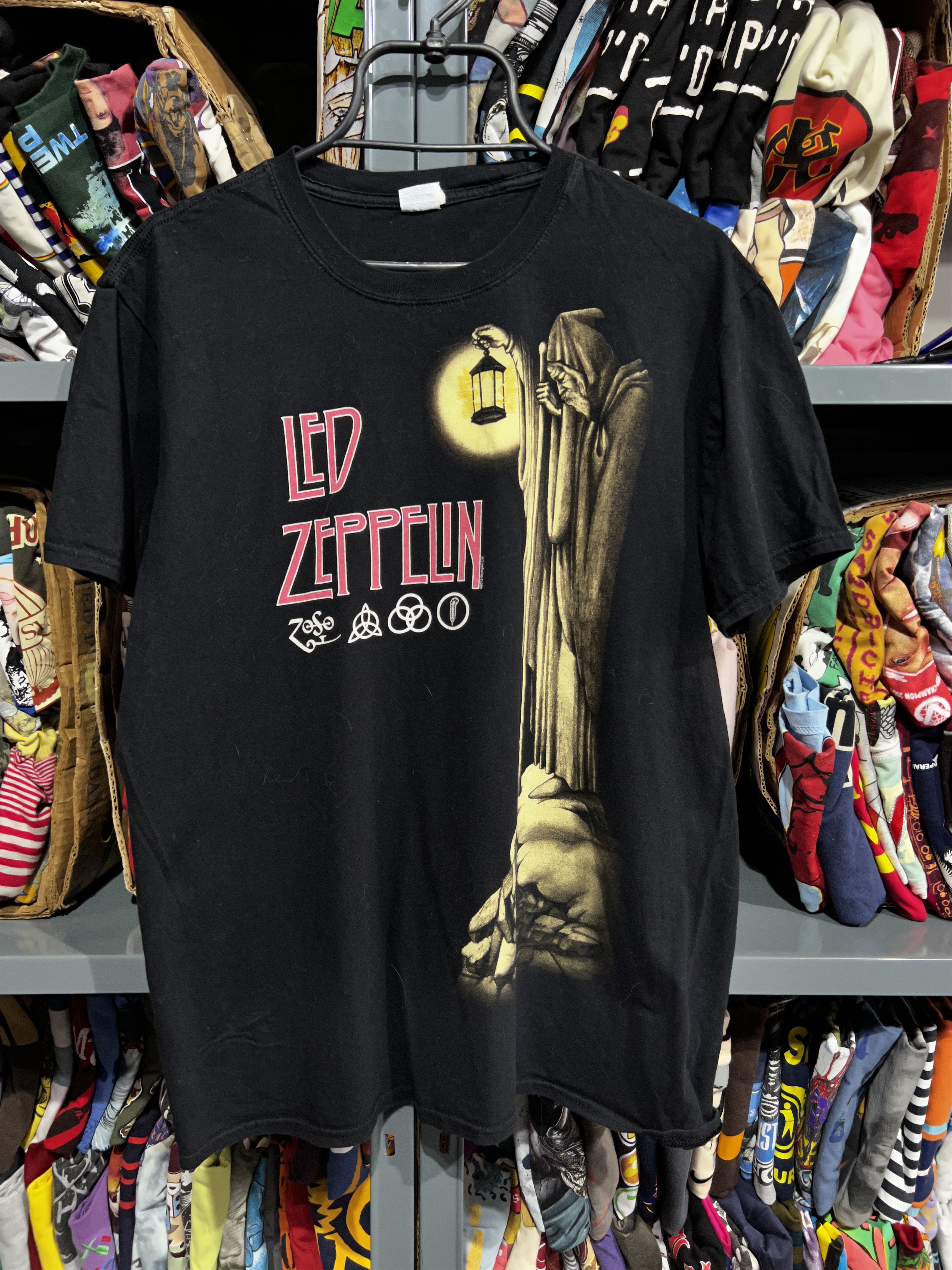 Led Zeppelin X Vintage 2012 Led Zeppelin Hermit Lanternman Sun Band T Shirt Hoodie, Sweatshirt | PodTeesHub.com