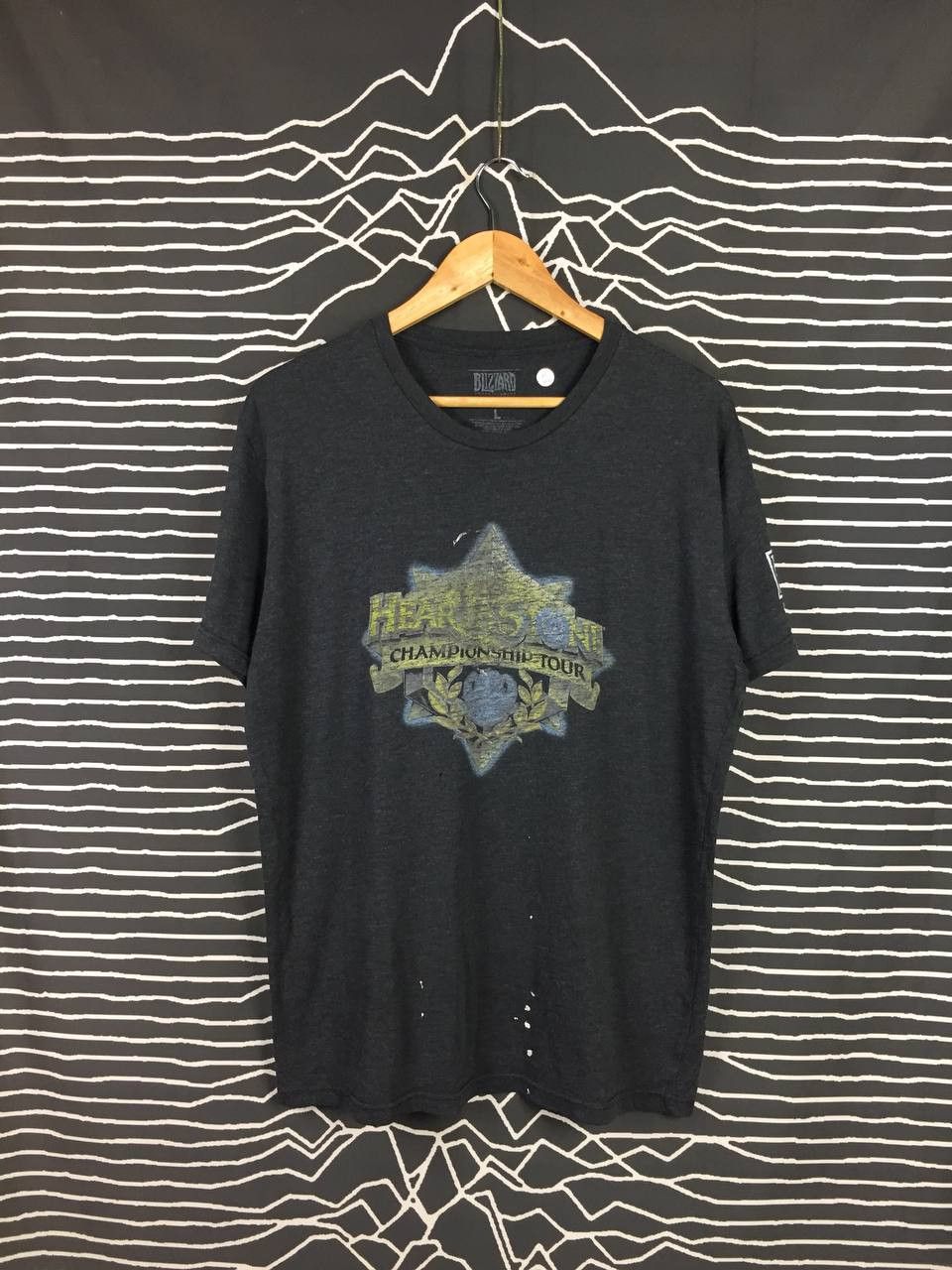 The Game X Vintage Blizzcon 2017 Hearthstone Championship Tour Gaming Tee Hoodie, Sweatshirt | PodTeesHub.com