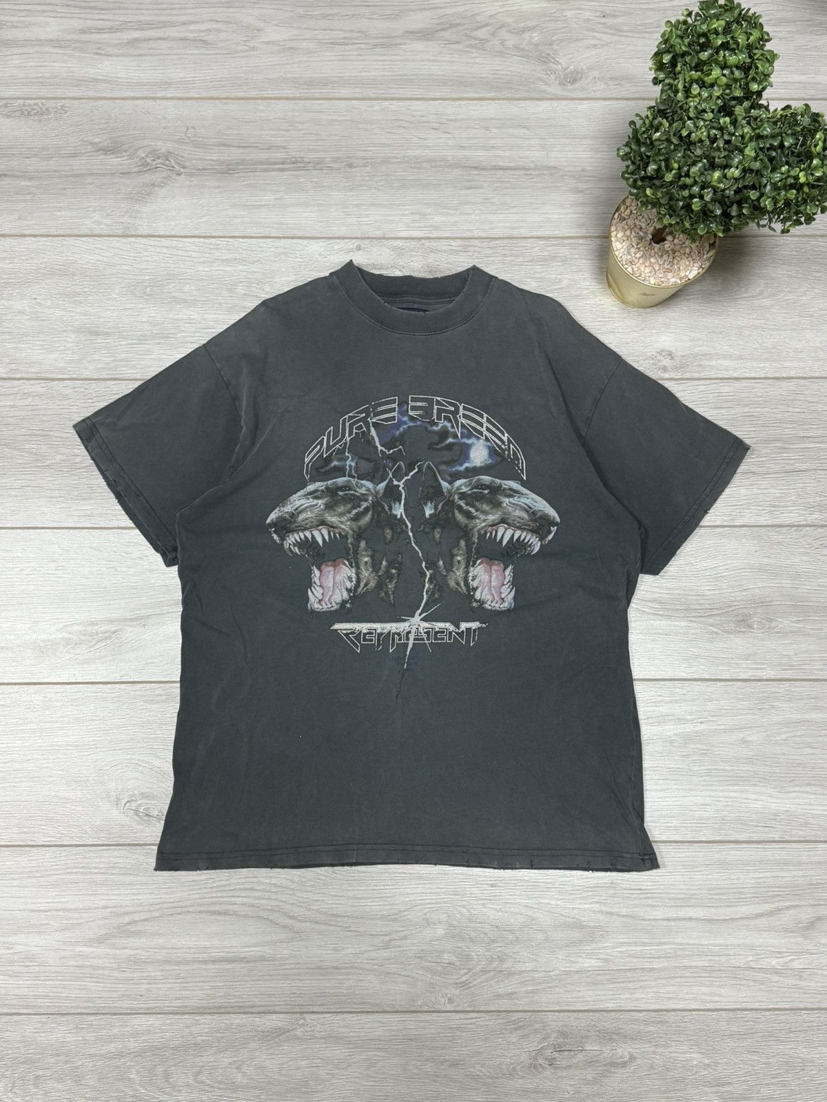 Clo Represent Pure Breed Dog Distressed Faded Tee Shirt Hoodie, Sweatshirt | PodTeesHub.com