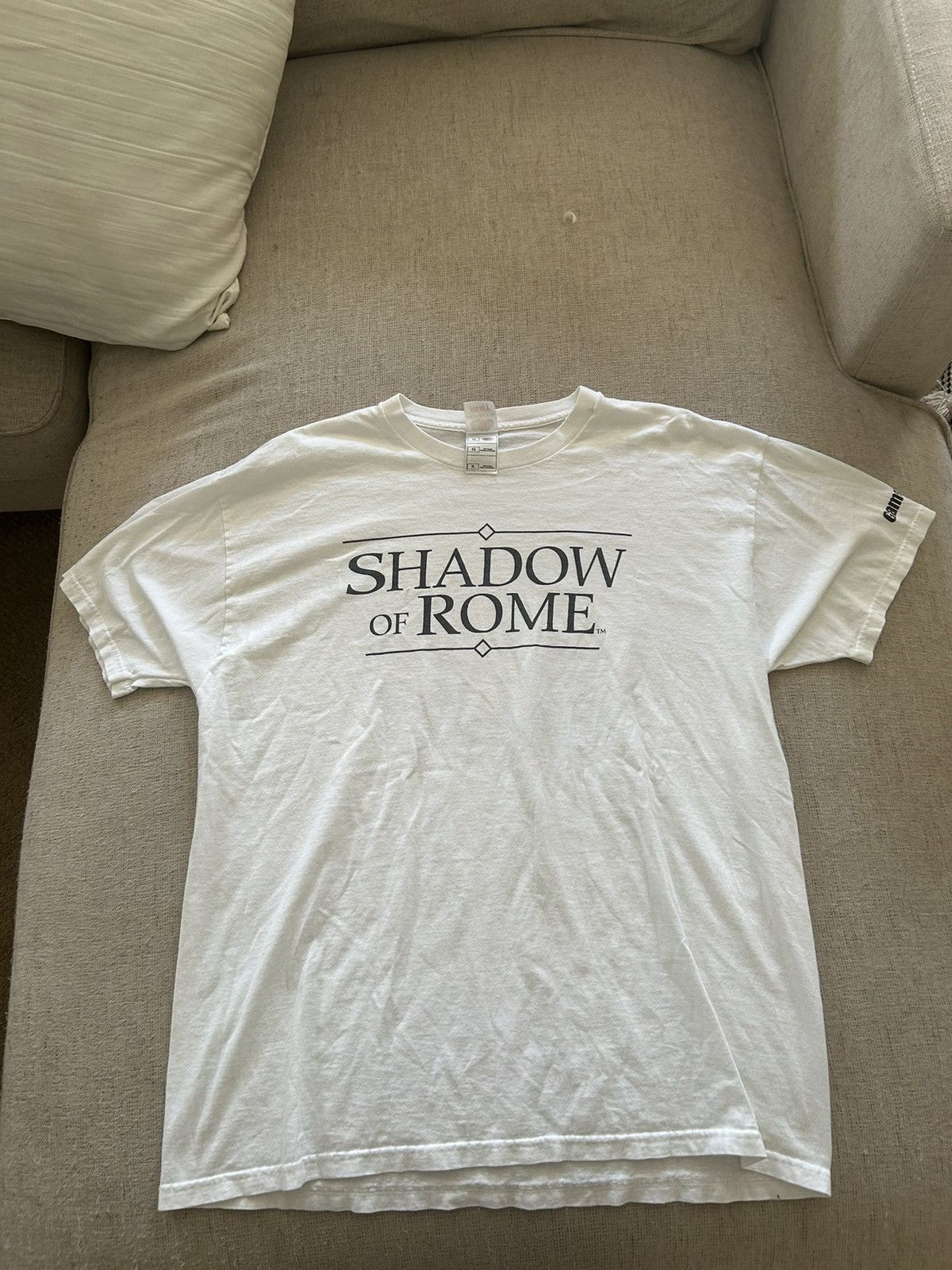 Fruit Of The Loom Shadow Of Rome Video Game Shirt Hoodie, Sweatshirt | PodTeesHub.com