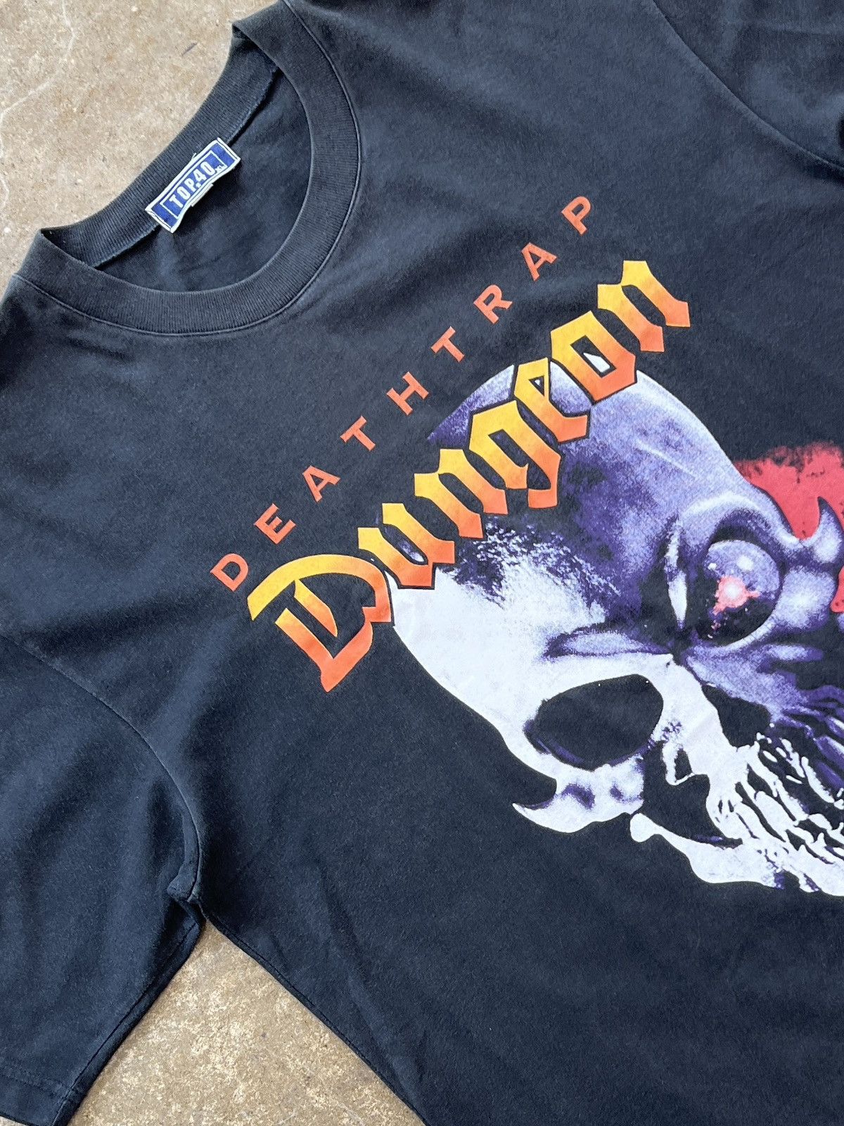 Vintage 90s Deathtrap Dungeon Video Game Xl T-Shirts, Hoodie, Sweatshirt