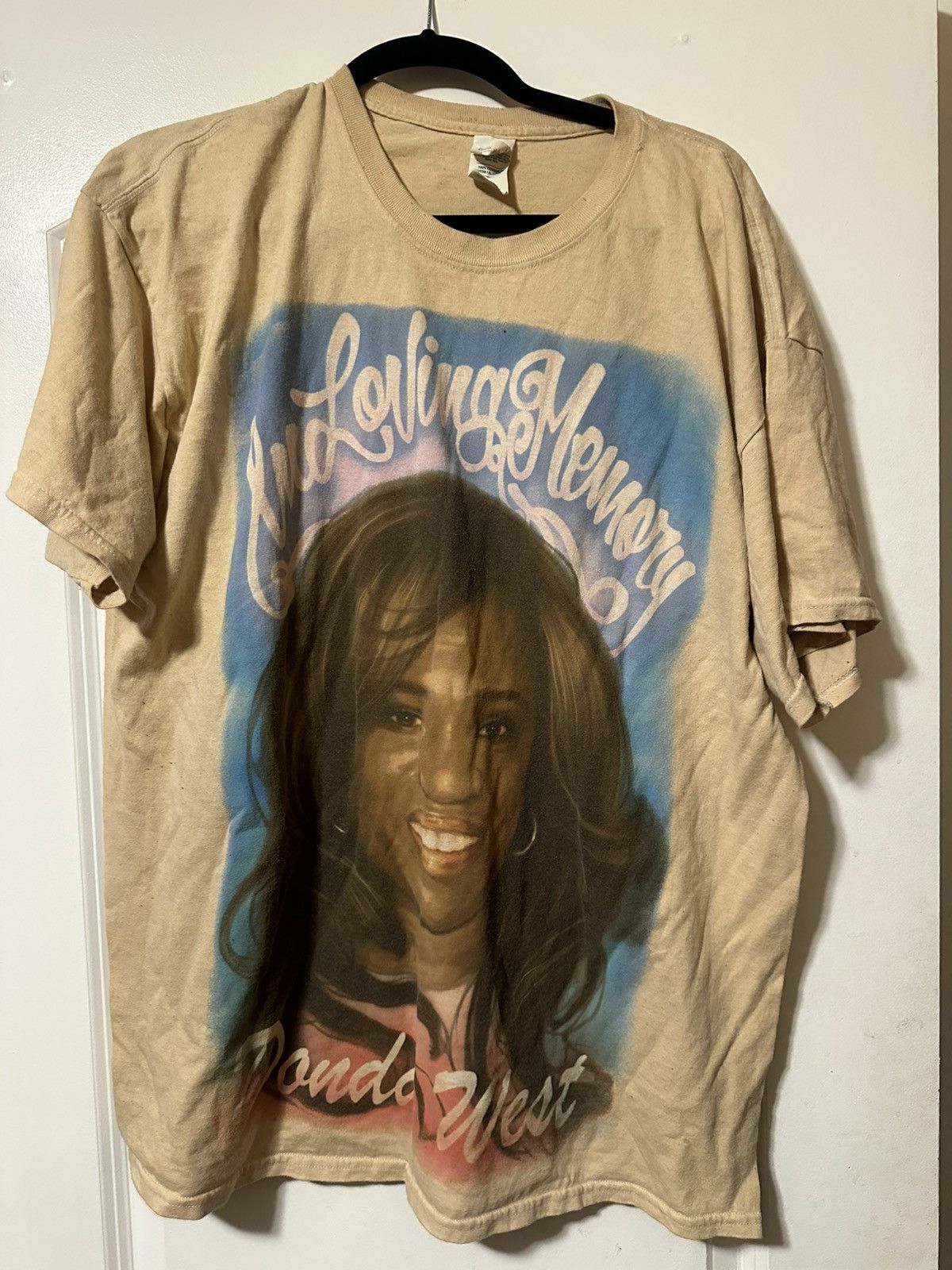 Kanye West In Loving Memory Kanye West Donda Robert Life Of Pablo Tee Hoodie, Sweatshirt | PodTeesHub.com