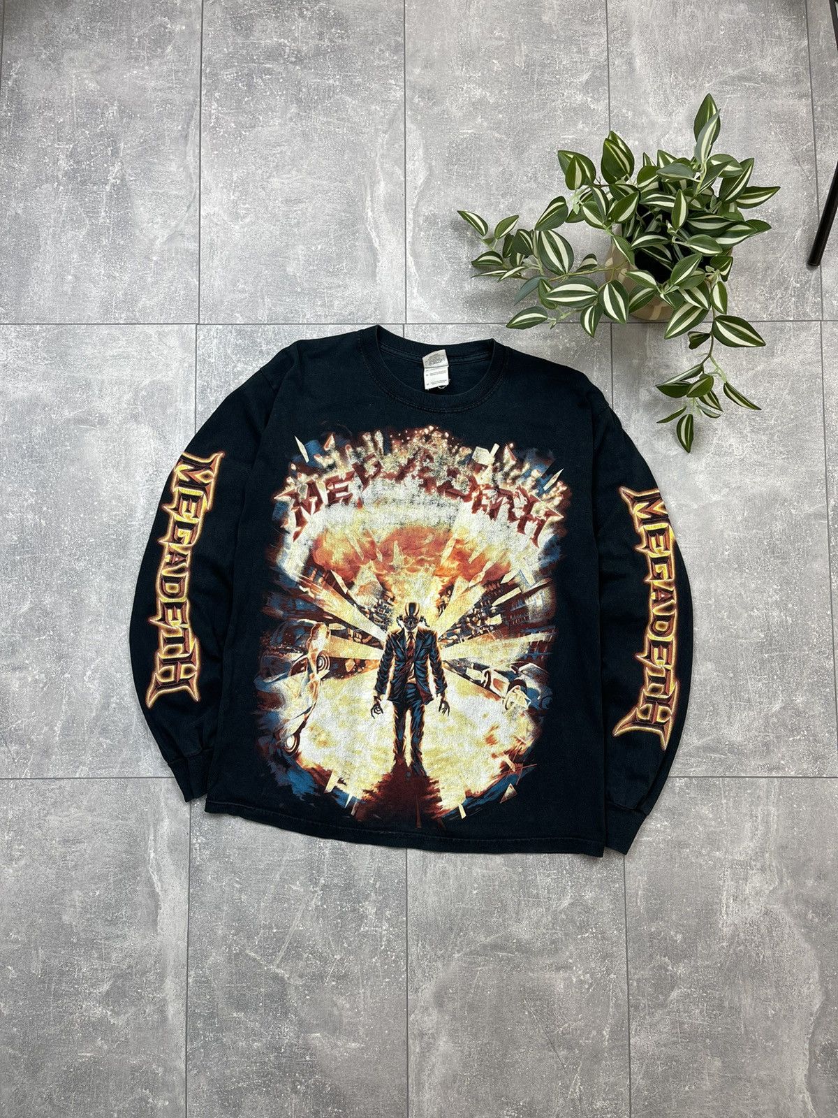 Vintage Megadeth Two Thousand Nine Flame Long Sleeve T Shirt Hoodie, Sweatshirt | PodTeesHub.com