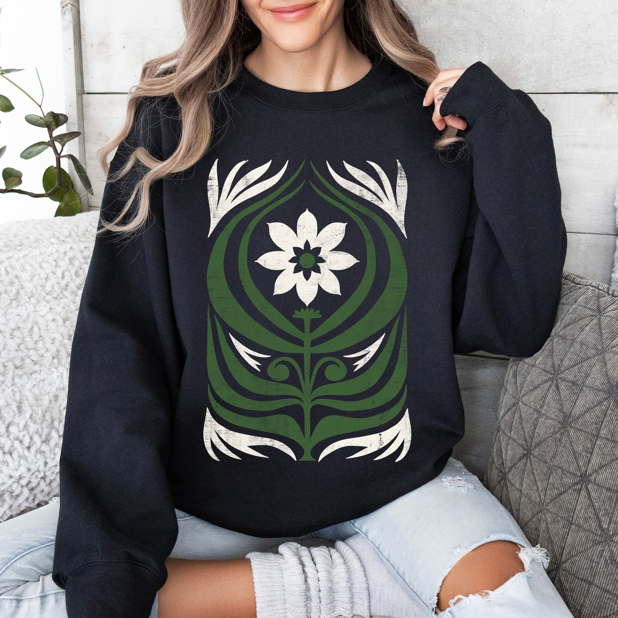White Daisy Floral, Vintage Boho, Nature Sweatshirt T-Shirts, Hoodie | PodTeesHub.com