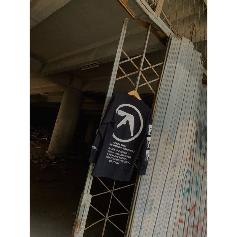 Rap Tees X Vintage Aphex Twin Selected Ambient Works 85 92 Long Sleeve Tees Hoodie, Sweatshirt | PodTeesHub.com