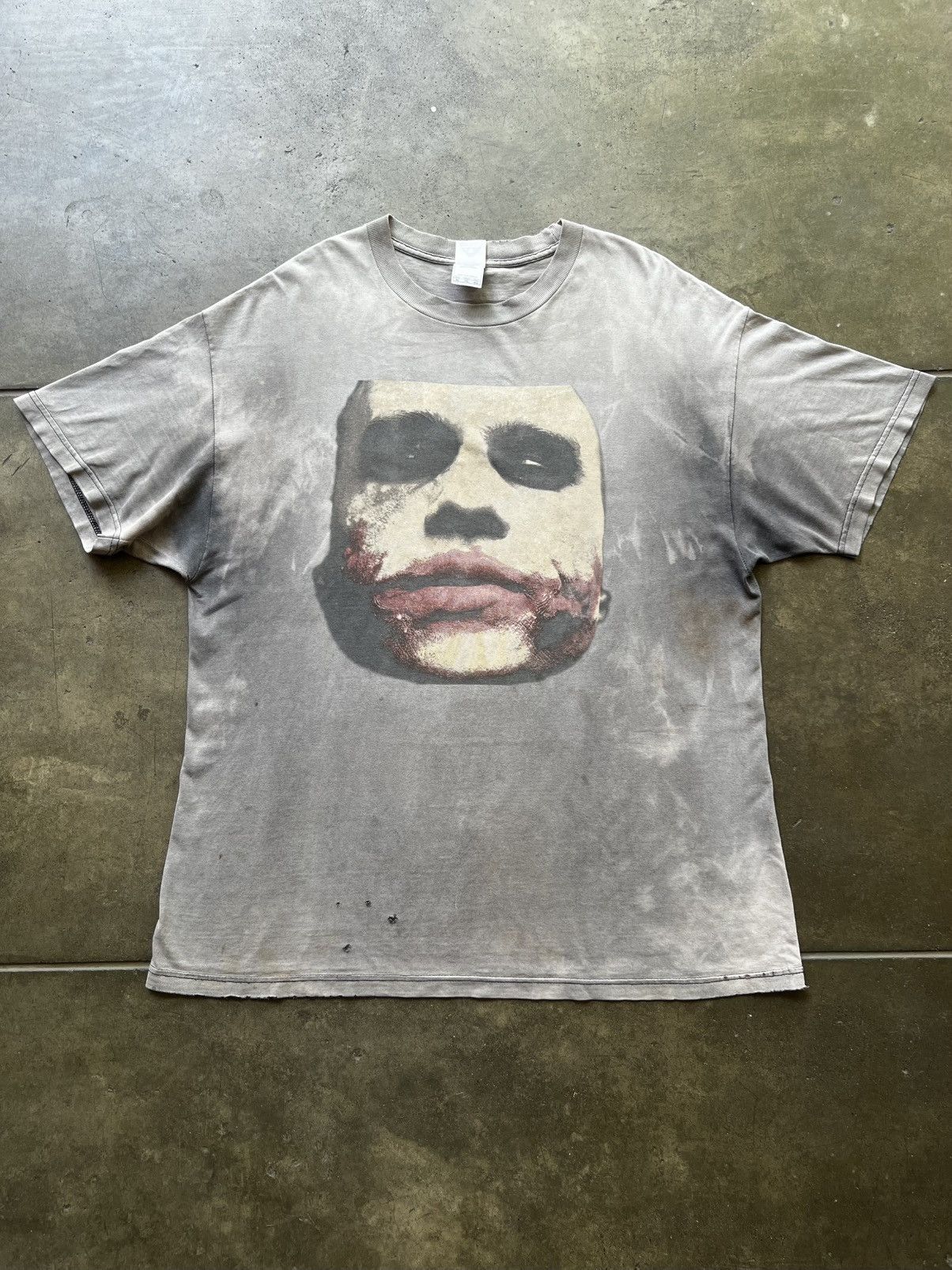 Vintage Vtg 2008 The Dark Knight Joker Heath Ledger Movie Tee Shirt Hoodie, Sweatshirt | PodTeesHub.com