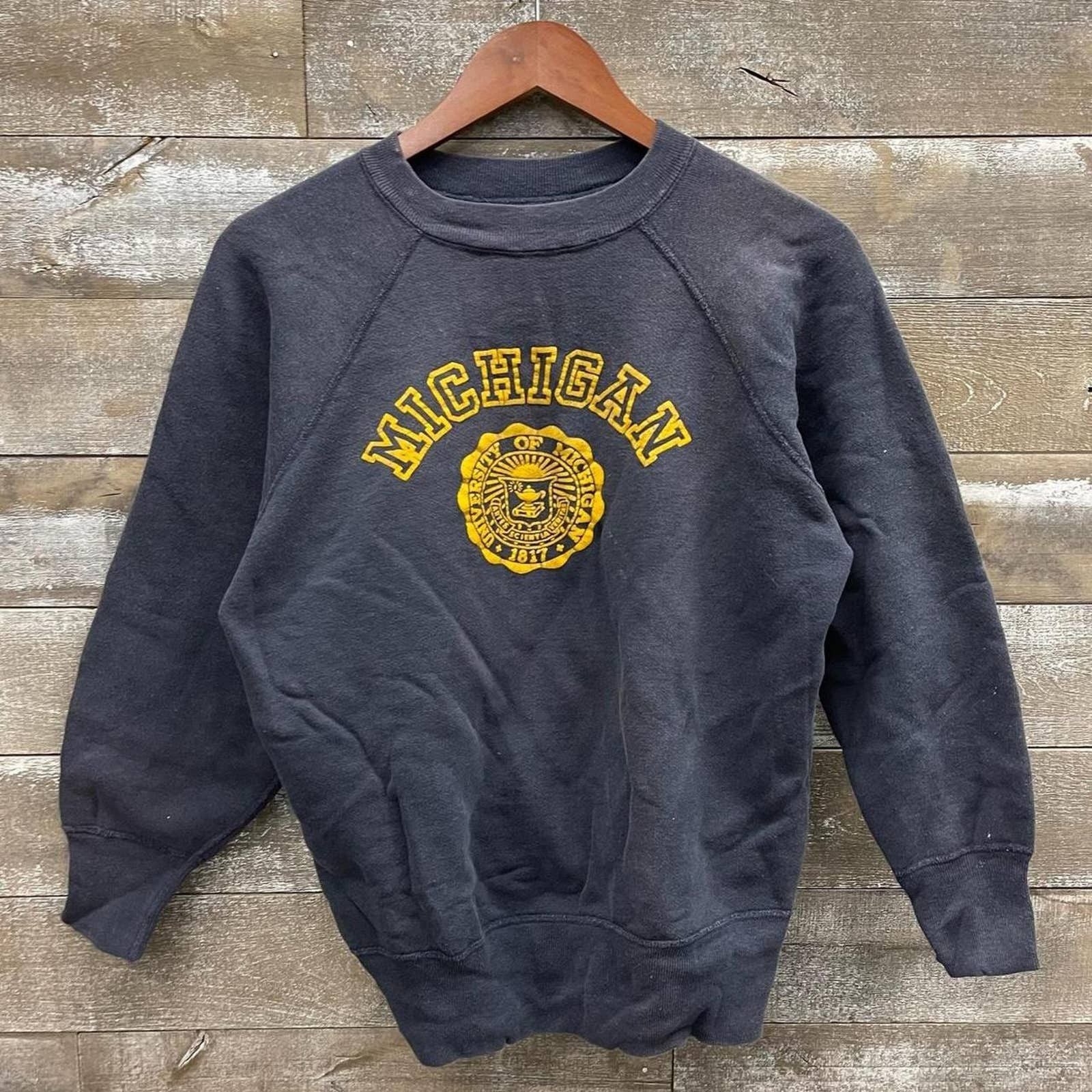 Vintage University Of Michigan Graphic Sweatshirt Mens Small T-Shirts, Hoodie | PodTeesHub.com