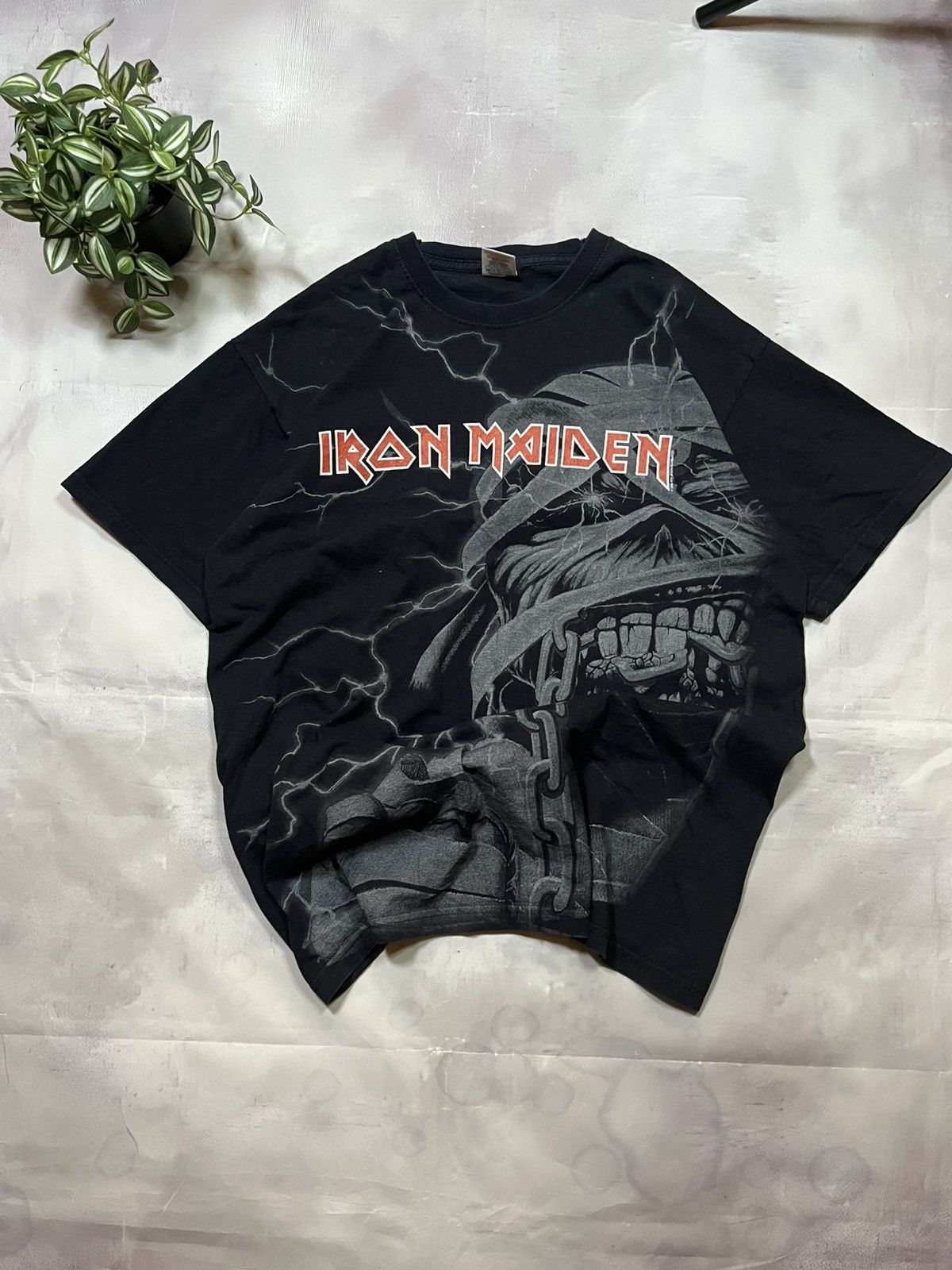 Vintage Black Iron Maiden Print 00s Oversize Fit T-Shirts, Hoodie, Sweatshirt