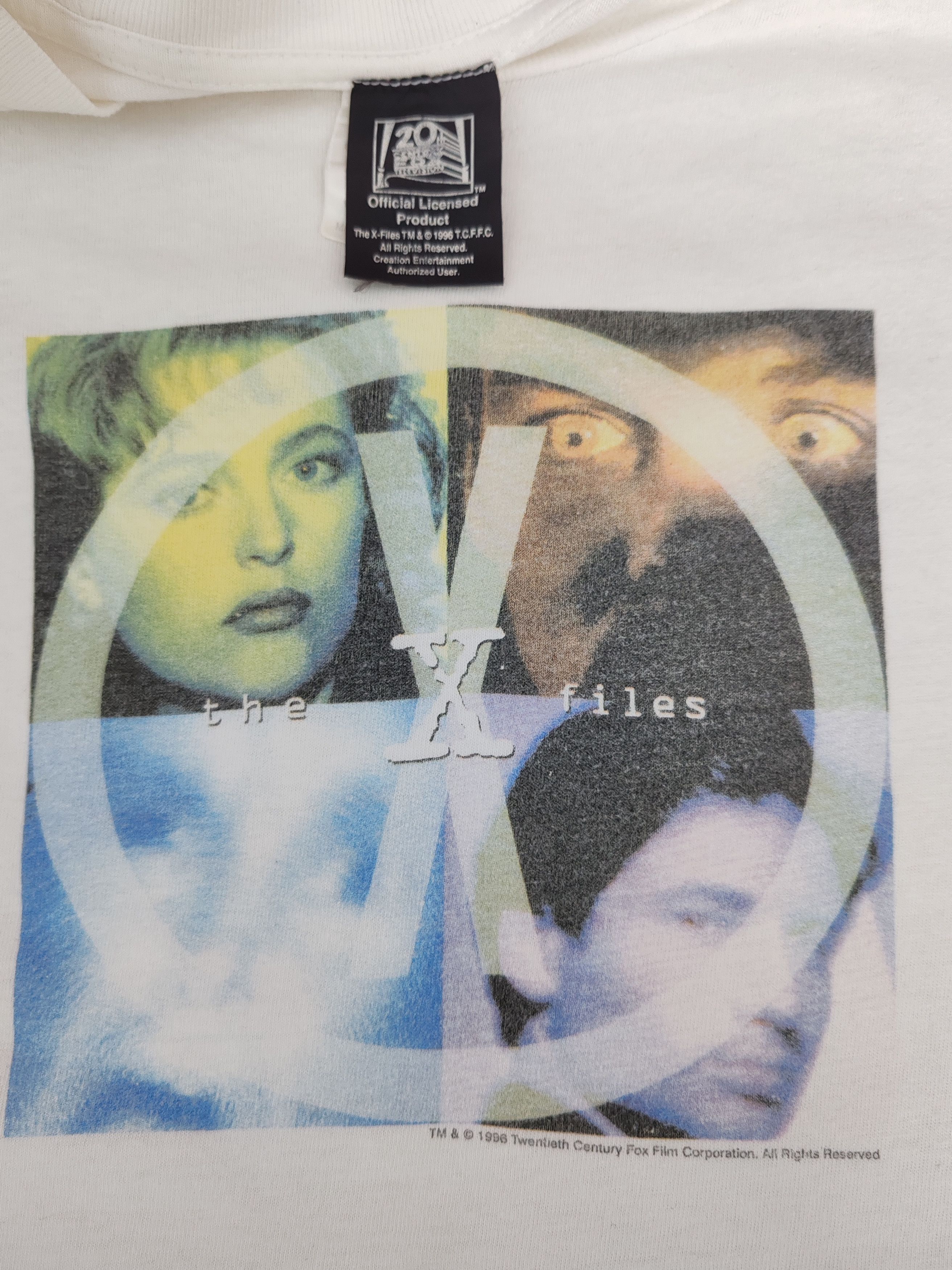 Files 1996 Movie Horror Tee Aliens Goosebumps Hoodie, Sweatshirt | PodTeesHub.com