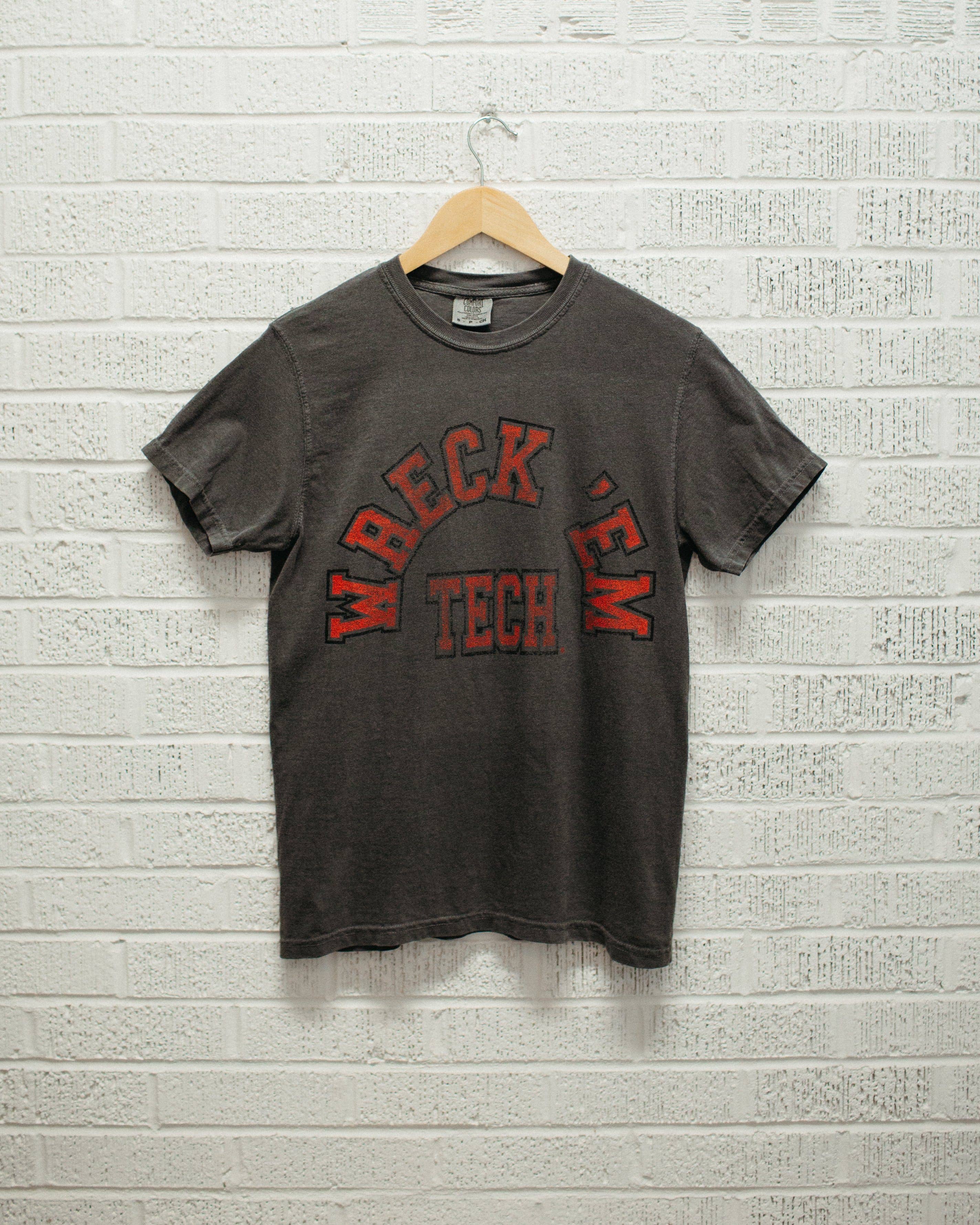 Wreck Em Texas Tech Mega Arch Pepper Comfort Colors Tee Hoodie, Sweatshirt | PodTeesHub.com