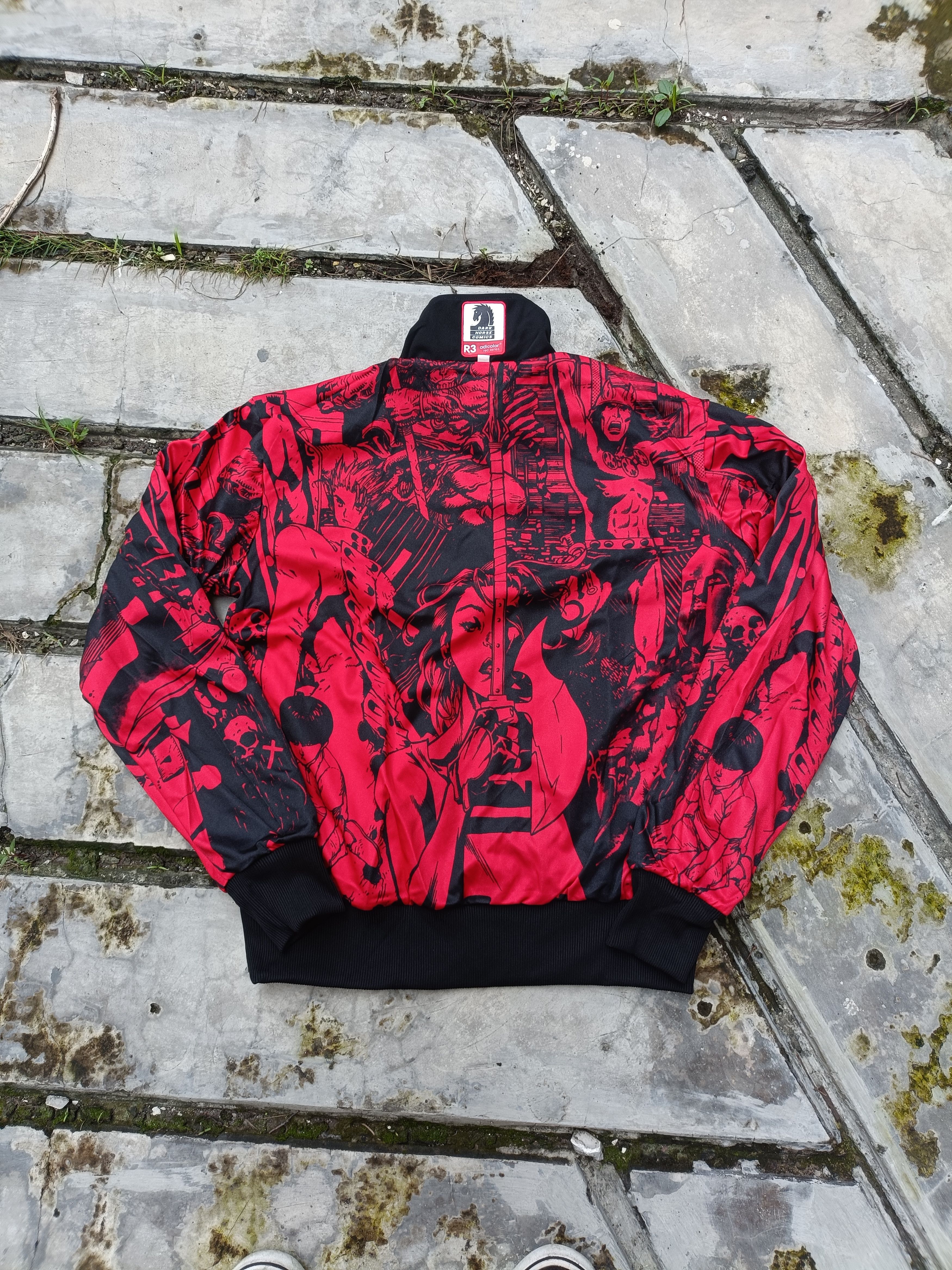 Darkhouse Comics Akira Anime T-Shirts, Hoodie, Sweatshirt | PodTeesHub.com