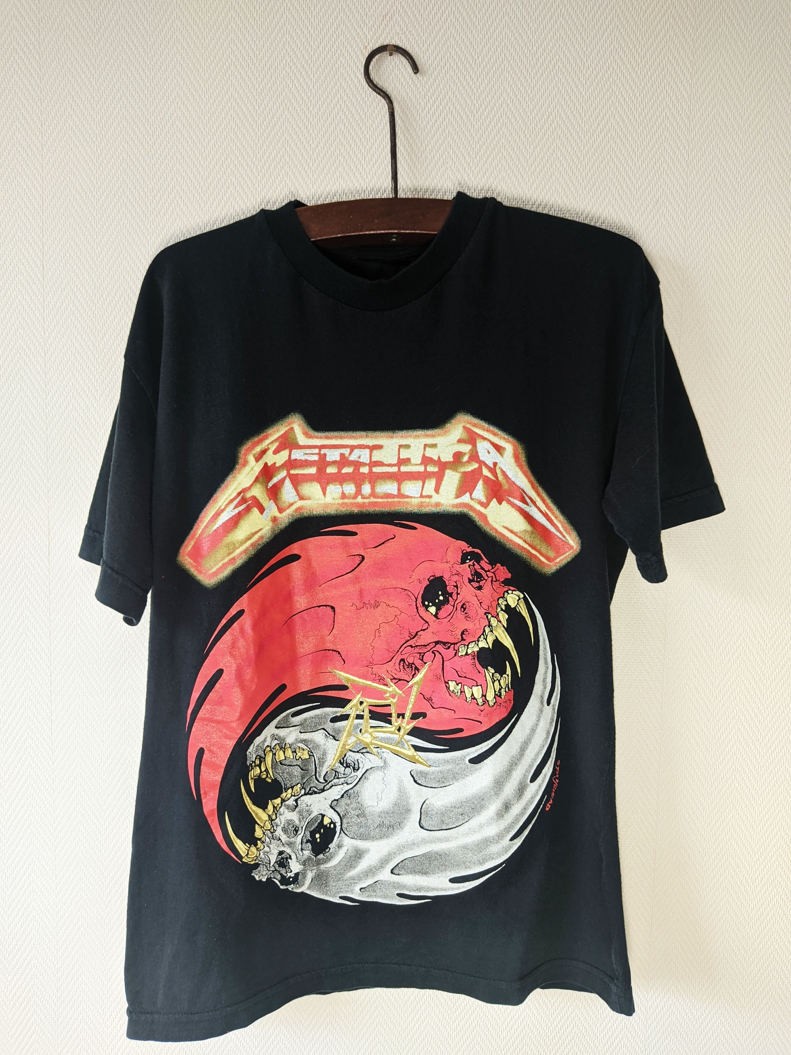 Metallica X Vintage 90 S Metallica Bootleg T-Shirts, Hoodie, Sweatshirt | PodTeesHub.com