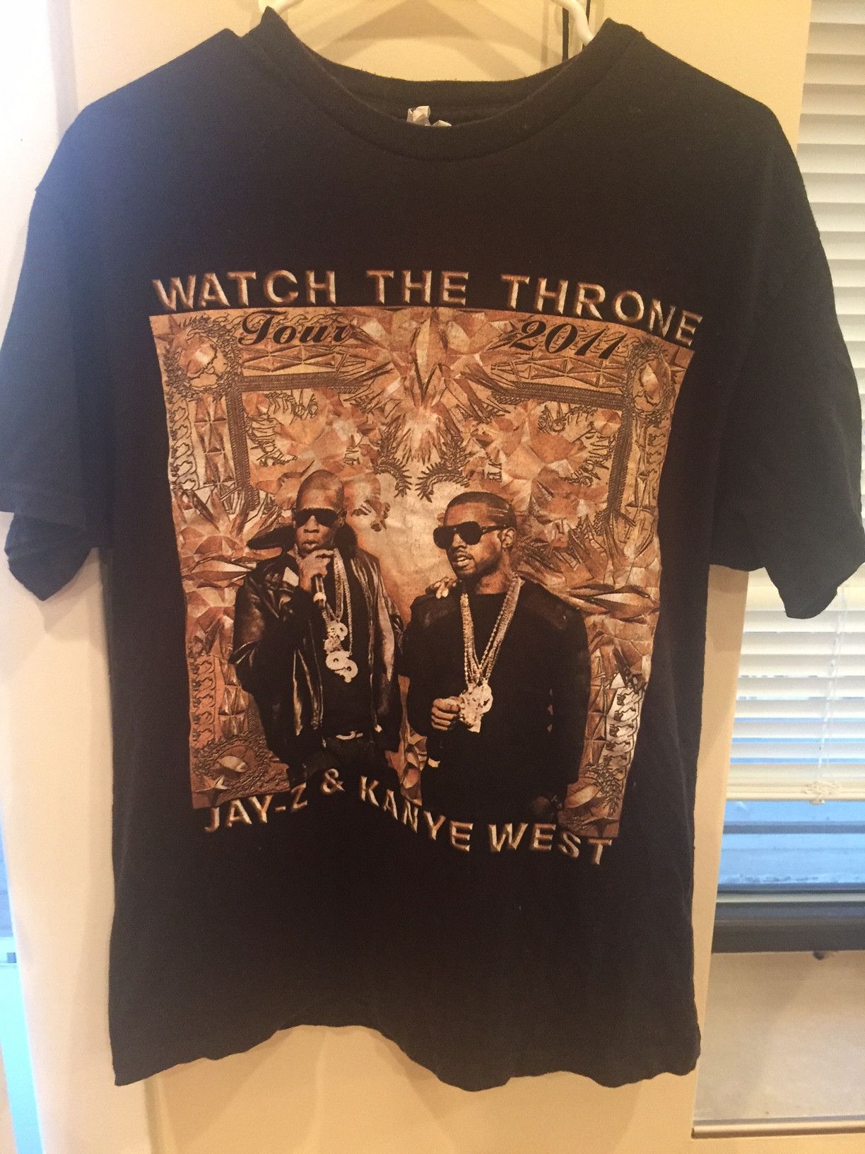 Jay Z Watch The Throne 2011 Tour T Shirt New Size L Hoodie, Sweatshirt | PodTeesHub.com