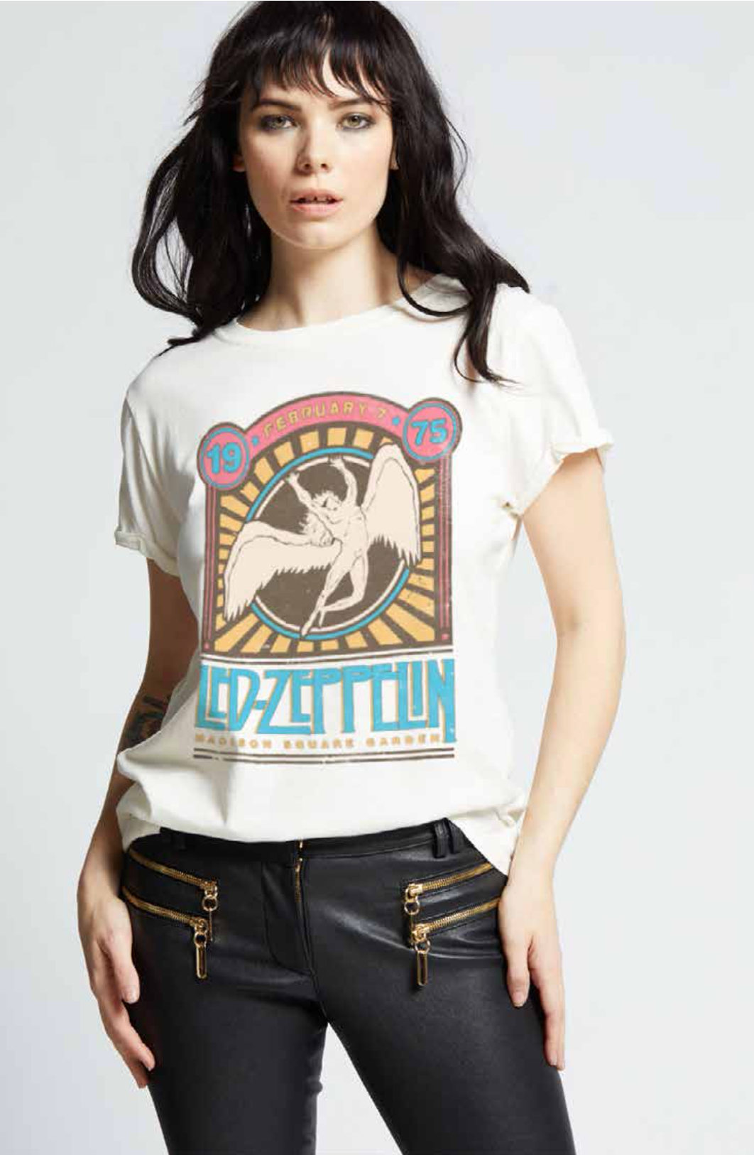 303628 - 530 Led Zeppelin Ss Graphic Tee Hoodie, Sweatshirt | PodTeesHub.com